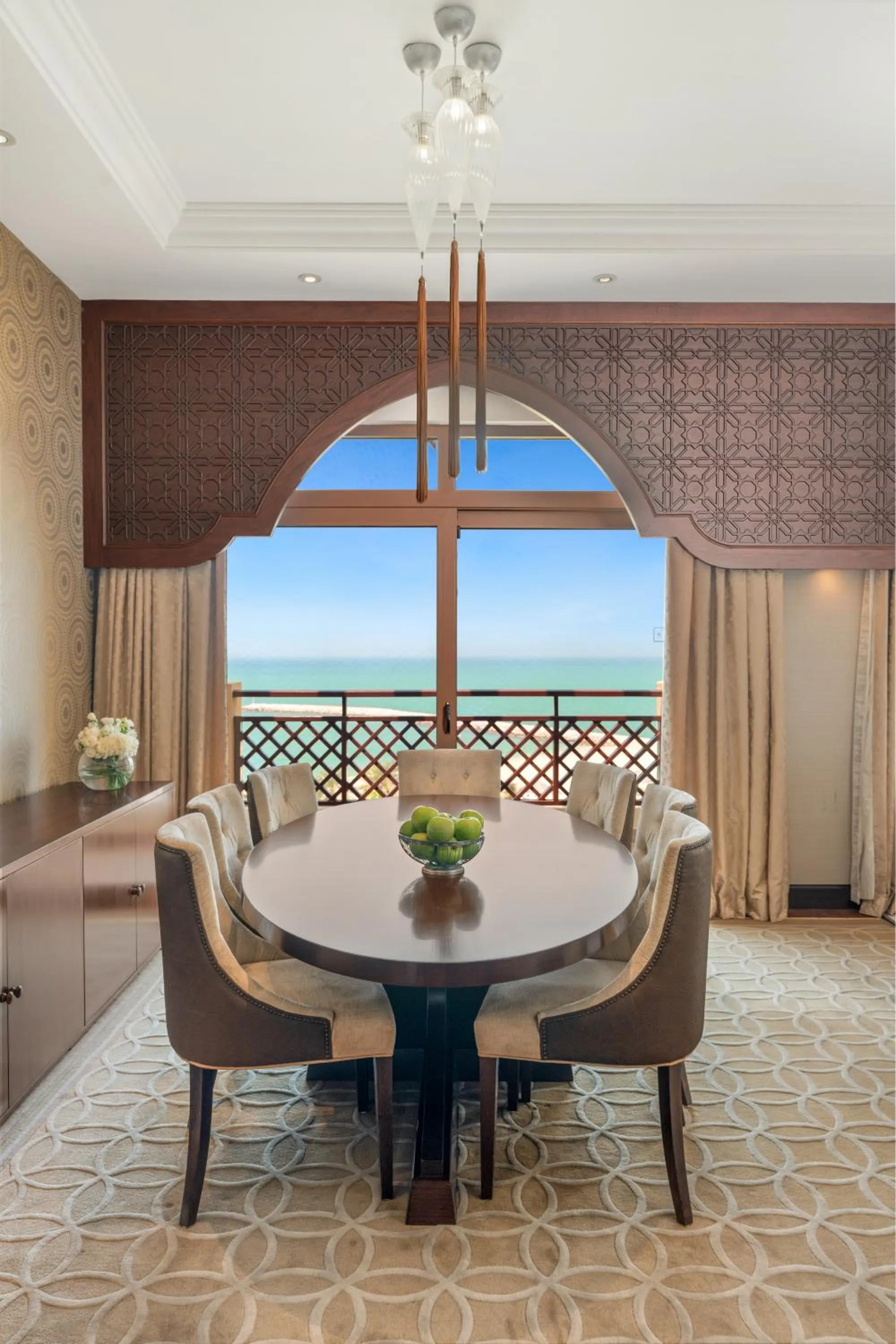 Living room in Hilton Ras Al Khaimah Beach Resort