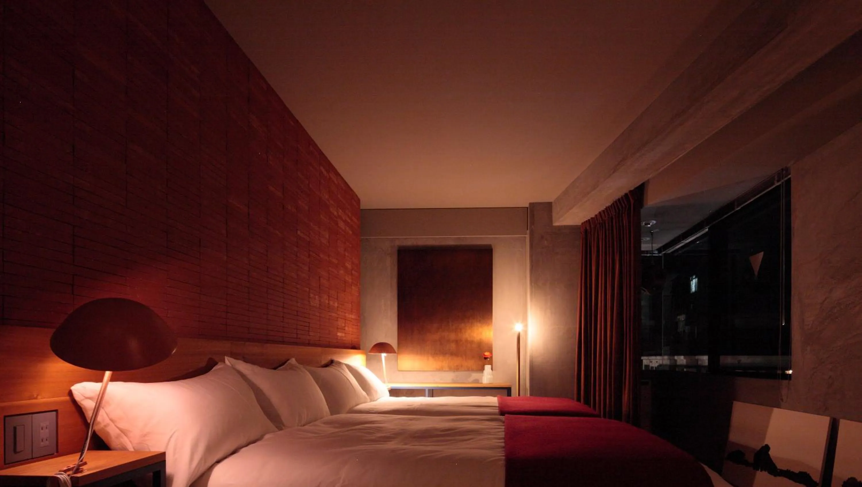 Photo of the whole room in Bijuu