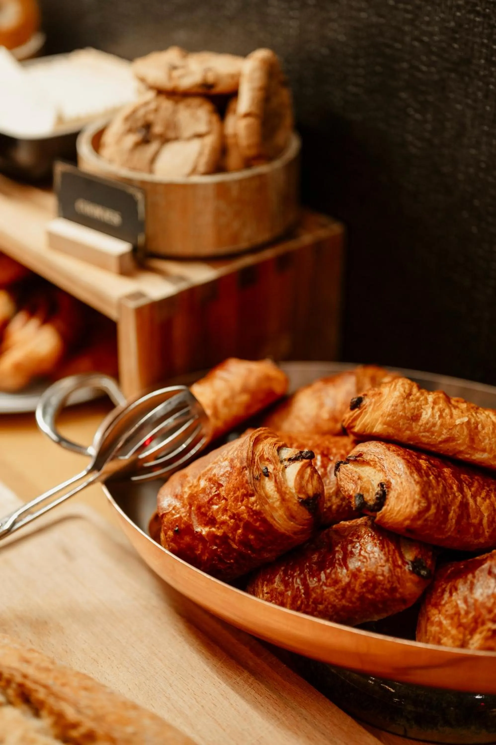 Breakfast in Hotel Dali Val d'Europe, Tapestry Collection by Hilton