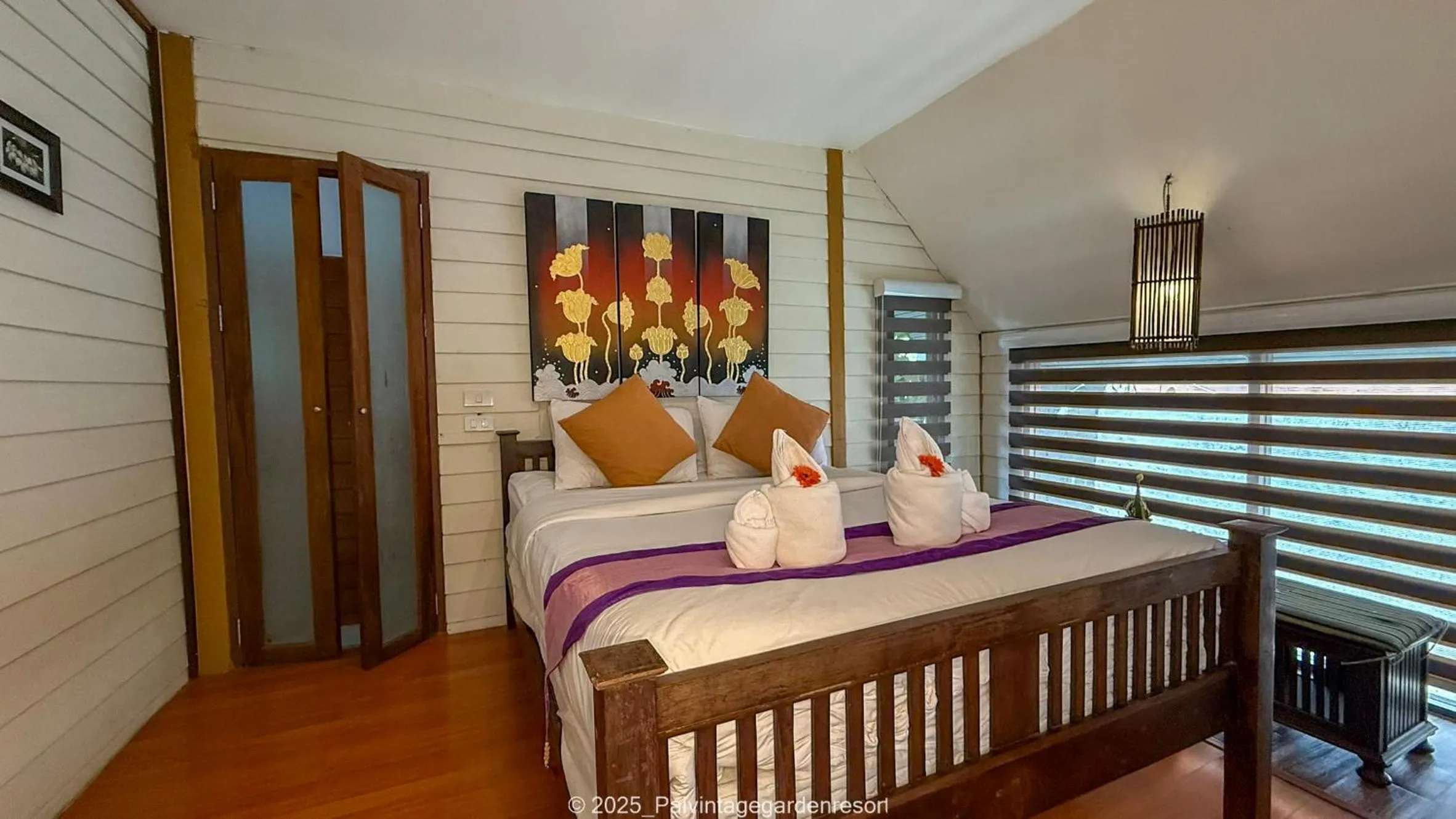 Bed in Pai Vintage Garden Resort