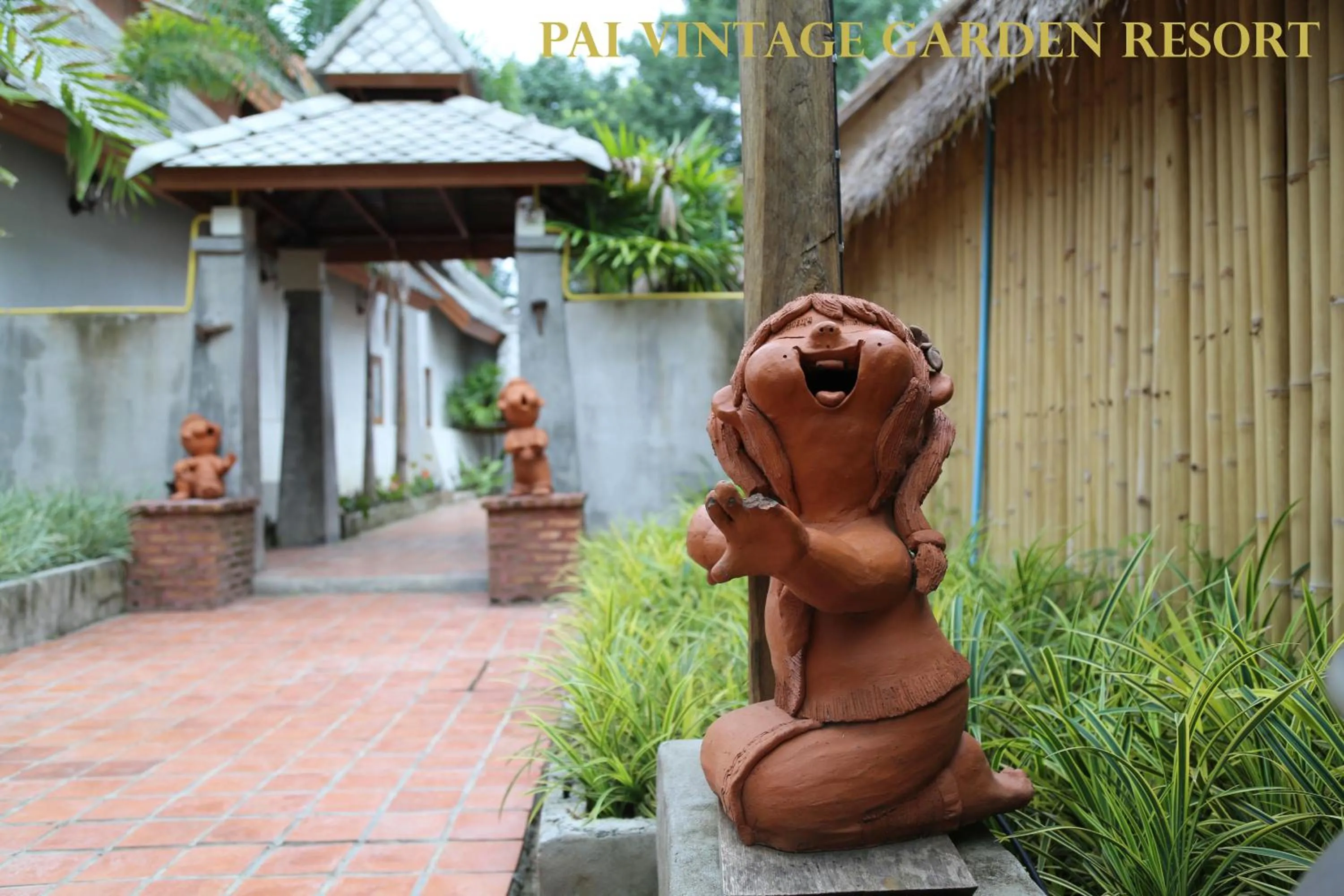 Facade/entrance in Pai Vintage Garden Resort
