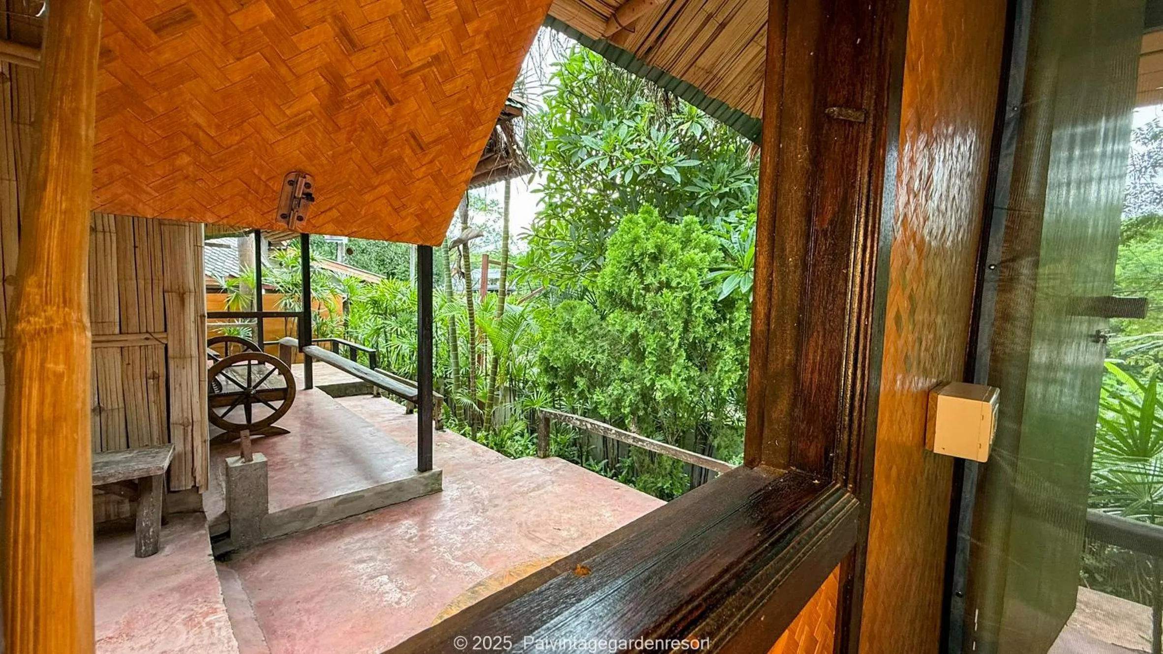 Pai Vintage Garden Resort