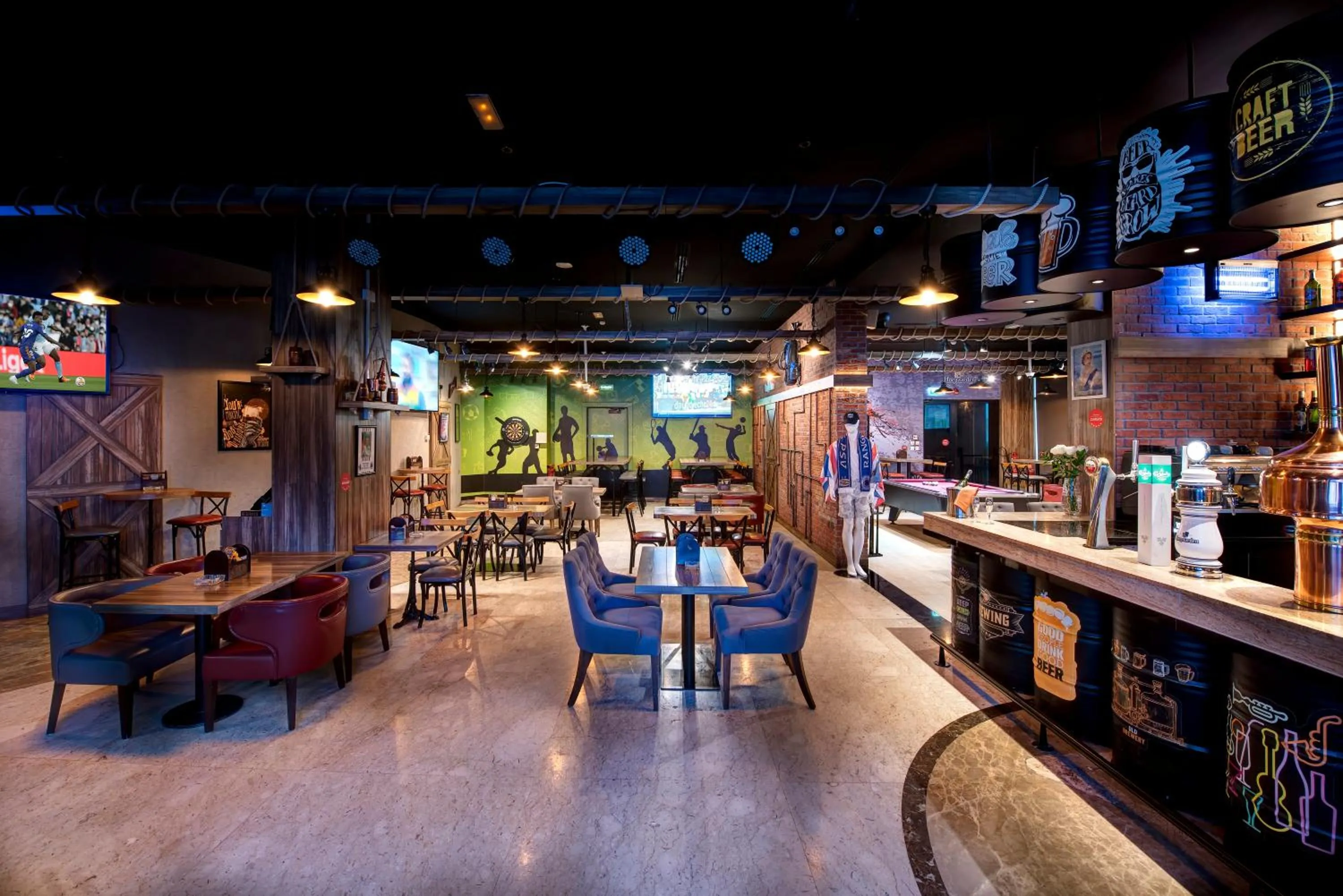 Lounge or bar in Grandeur Hotel Al Barsha