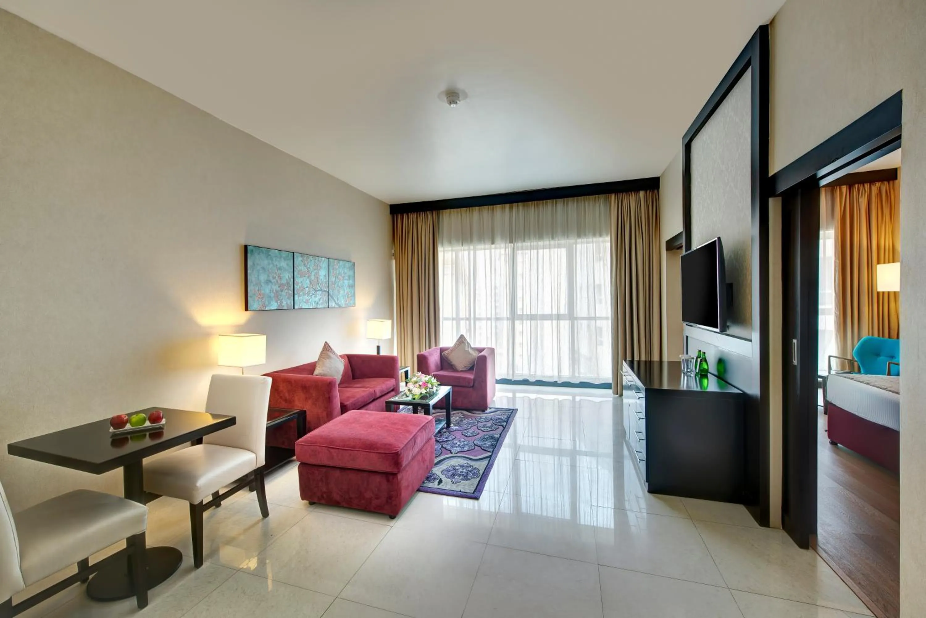 Living room, Bed in Grandeur Hotel Al Barsha