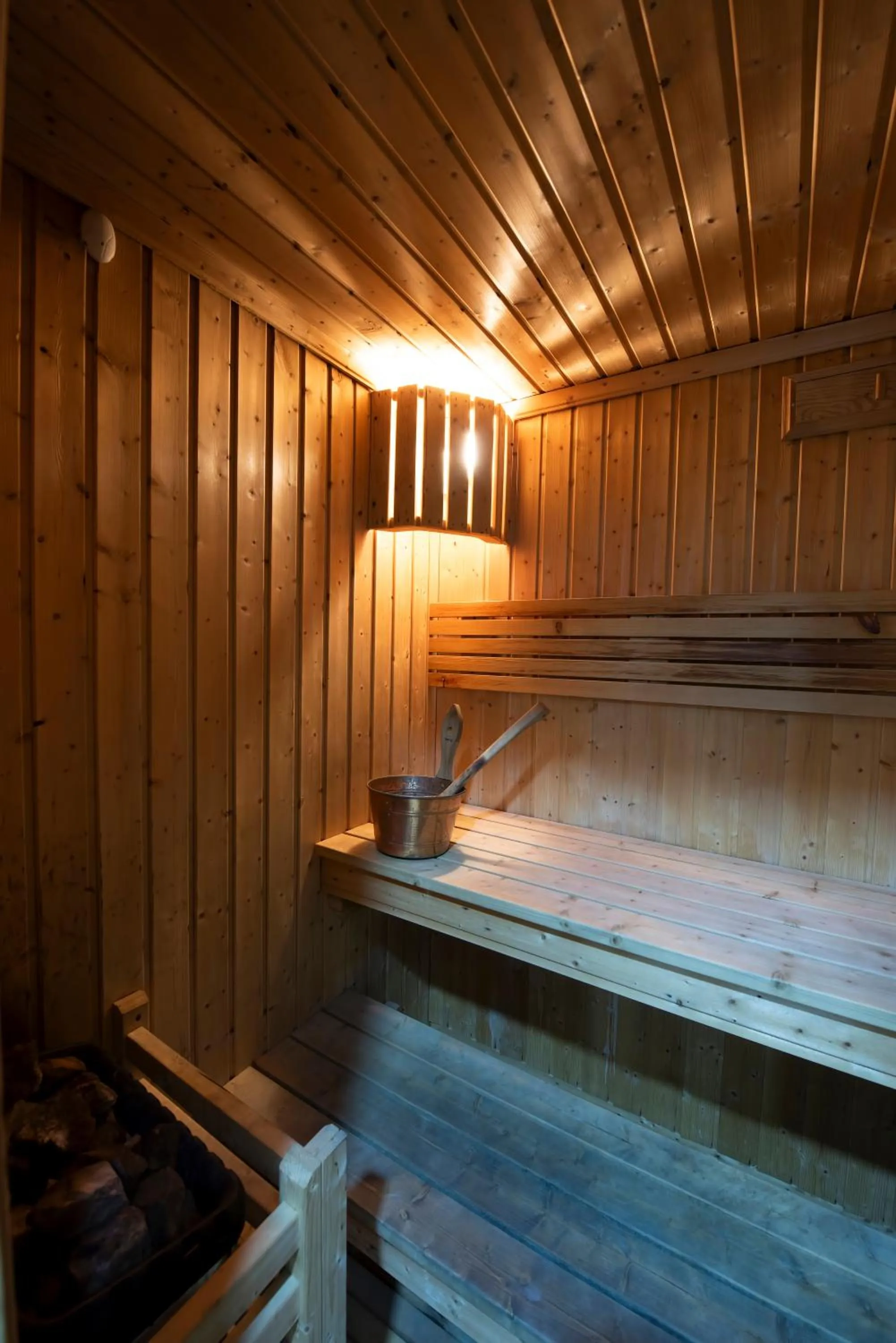 Sauna in Grandeur Hotel Al Barsha