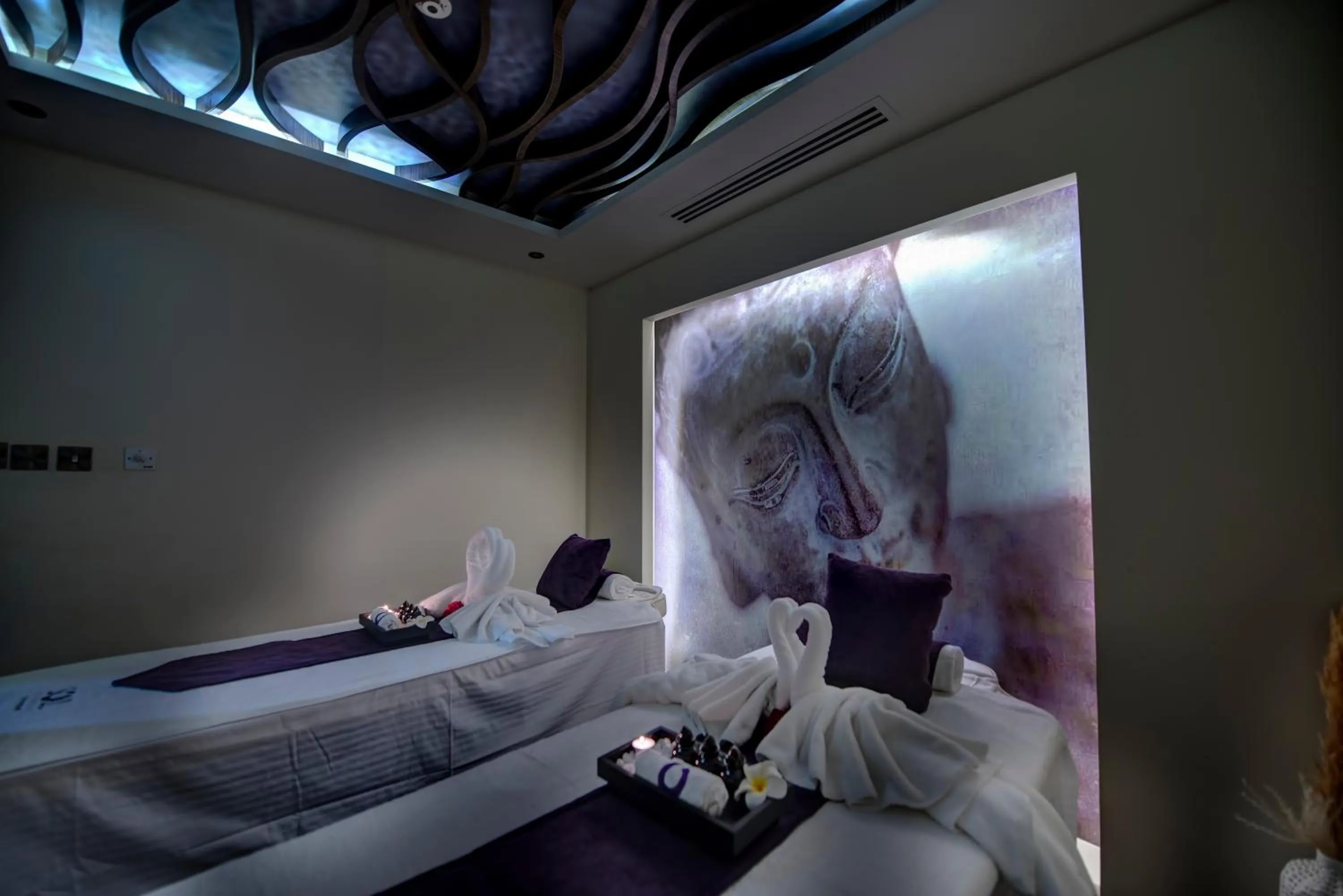 Spa and wellness centre/facilities, Bed in Grandeur Hotel Al Barsha