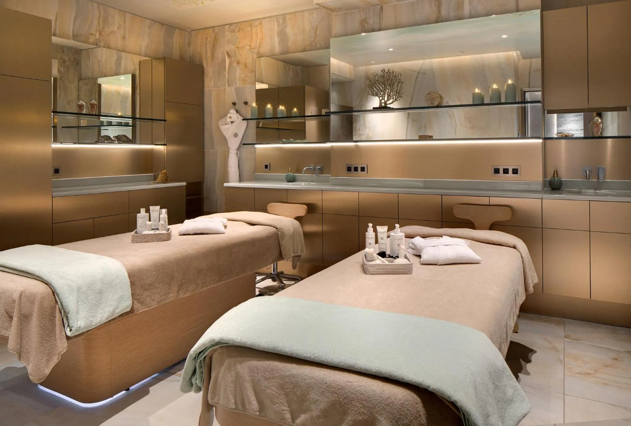 Spa and wellness centre/facilities, Bed in La Demeure Montaigne