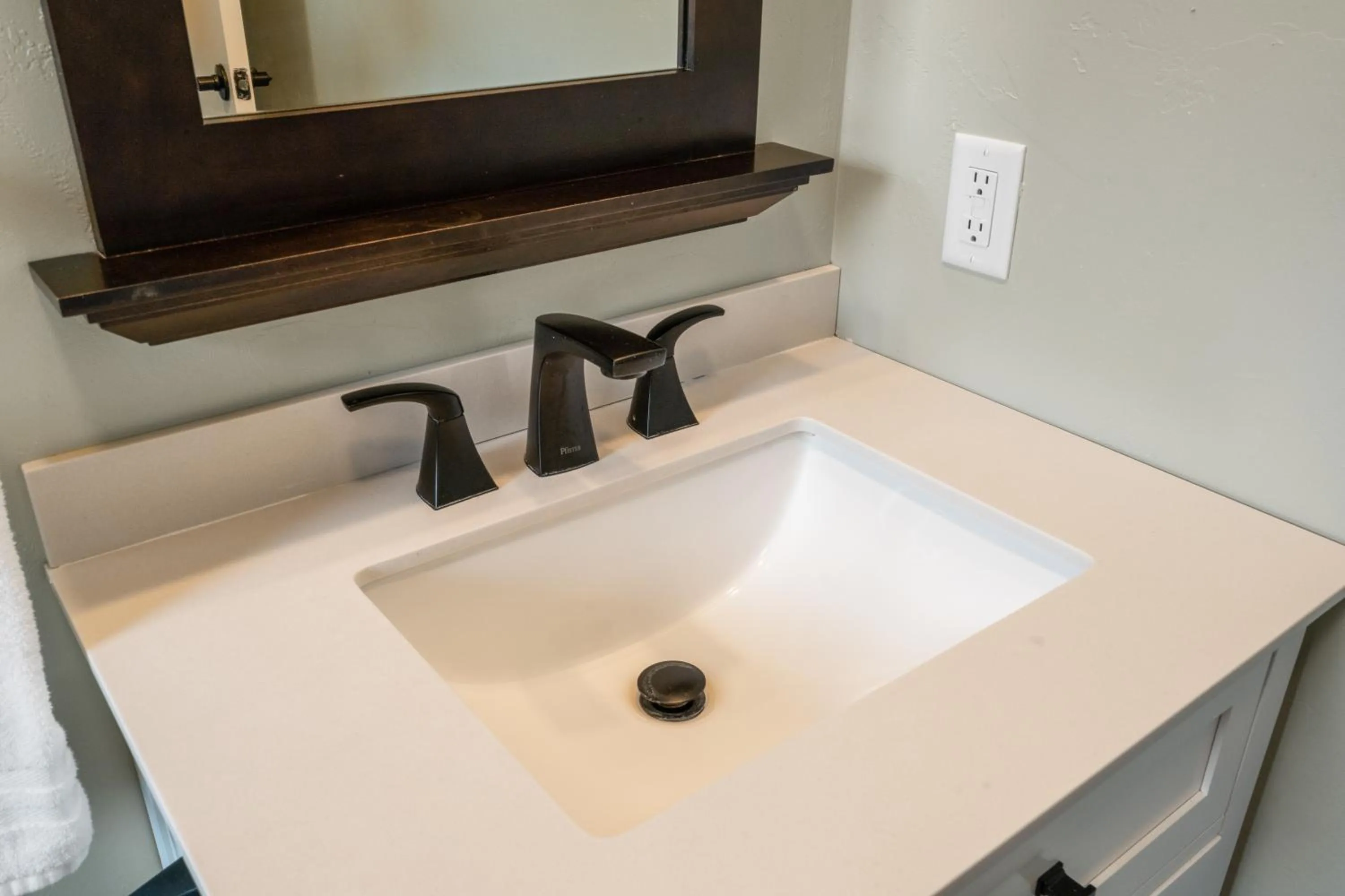 Bathroom in Castle in the Sky Unit X