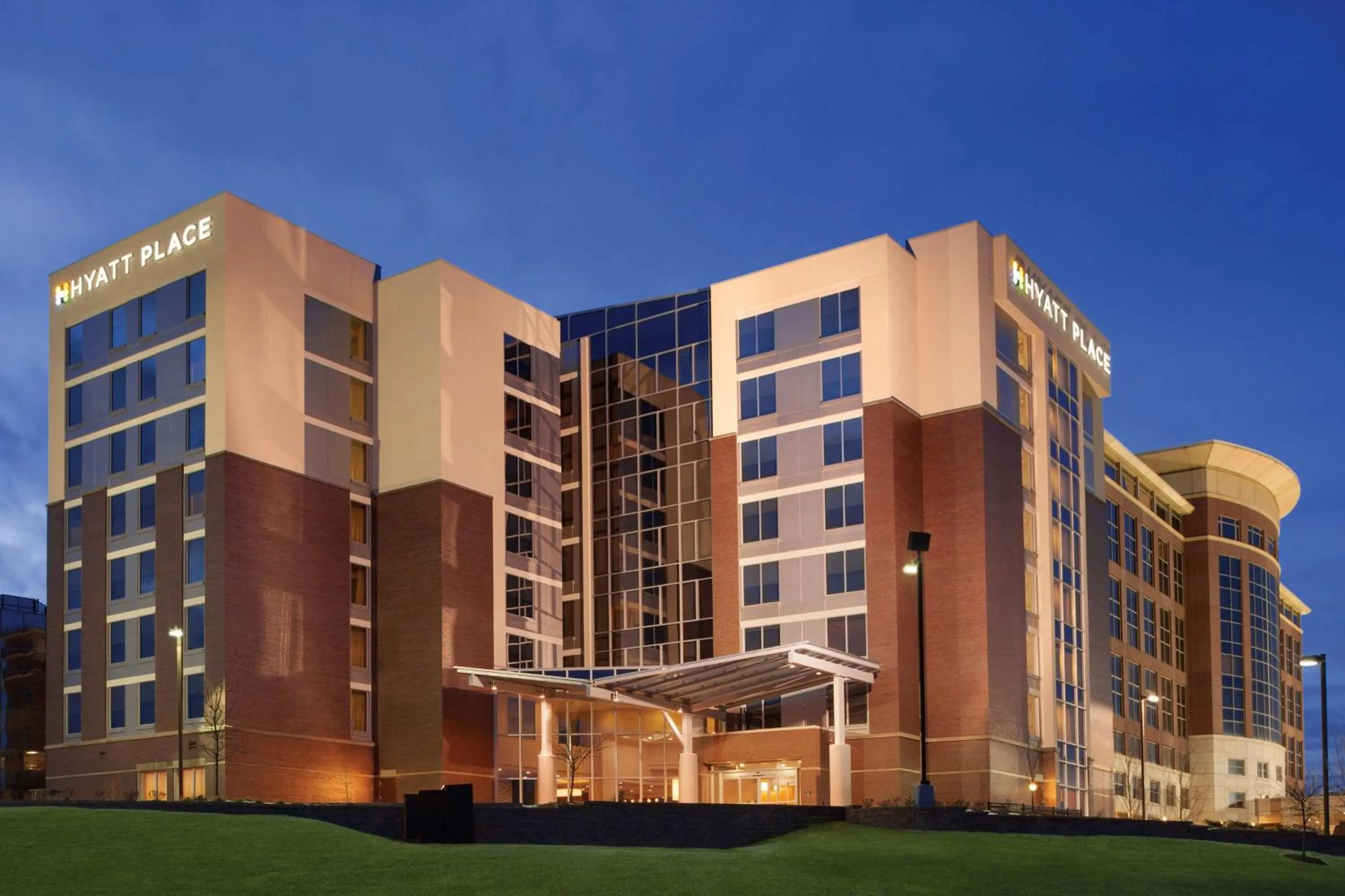 Property building in Hyatt Place St. Louis/Chesterfield