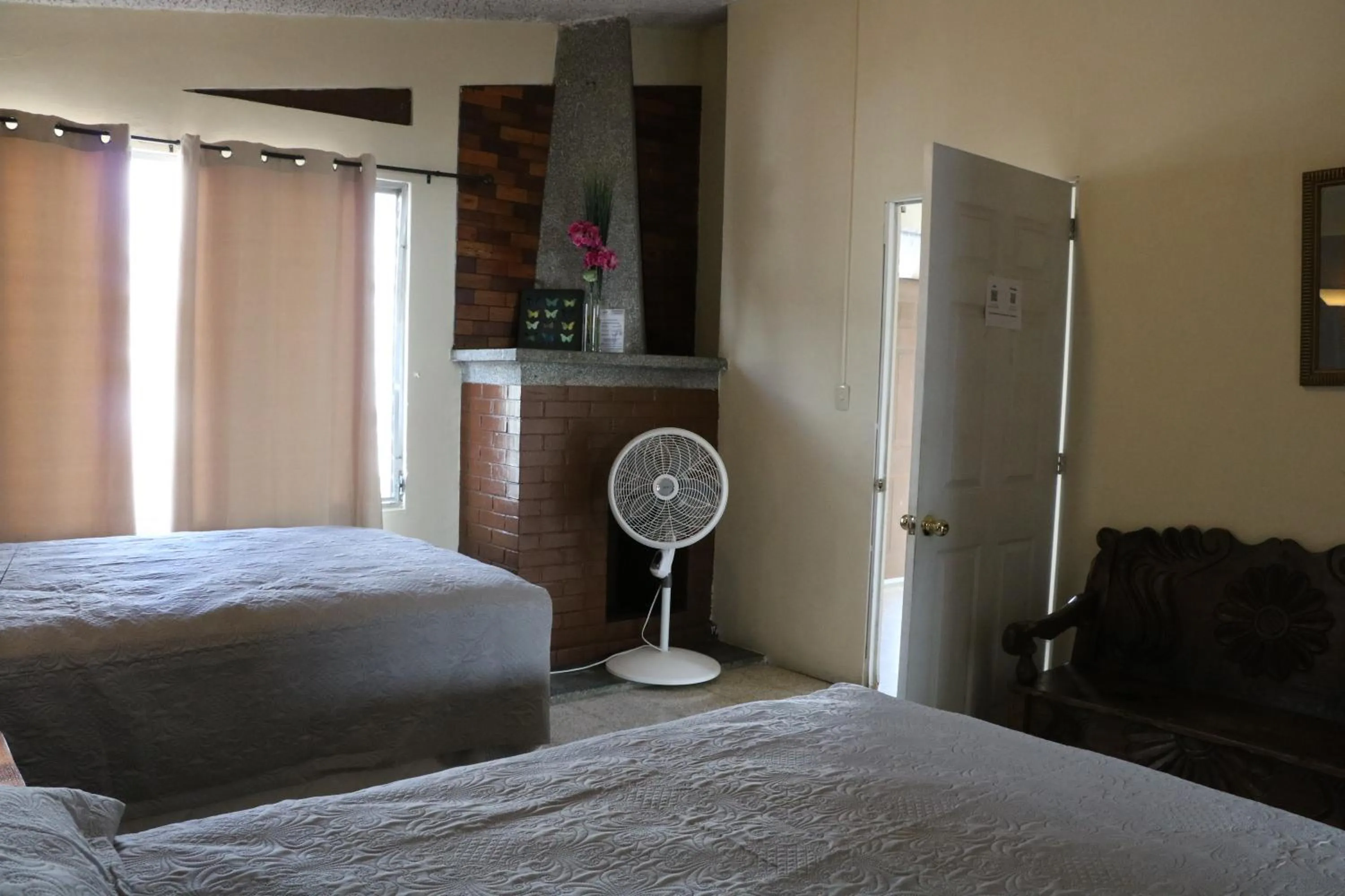 Bed in Hostal Los Volcanes