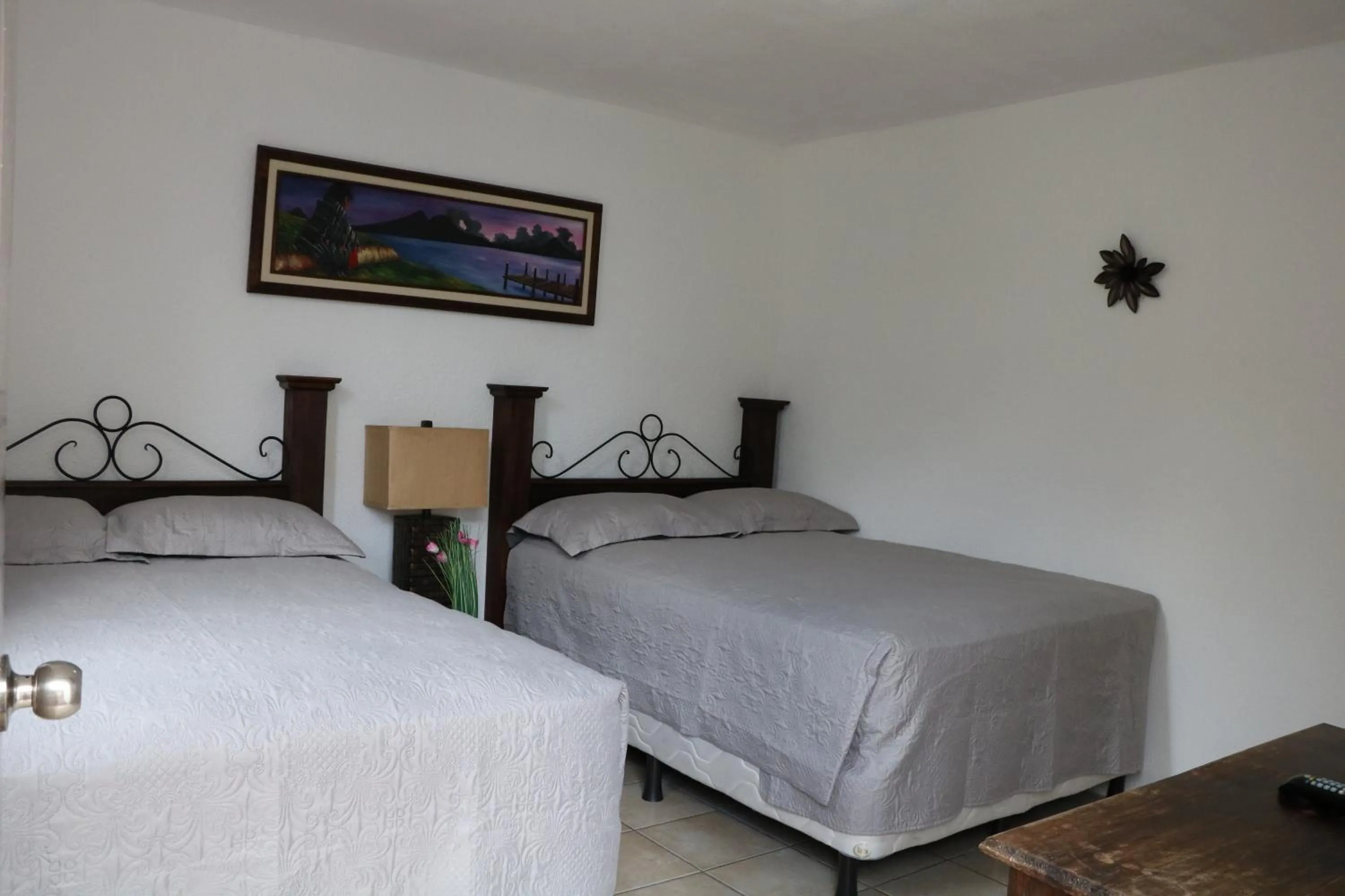 Bed in Hostal Los Volcanes