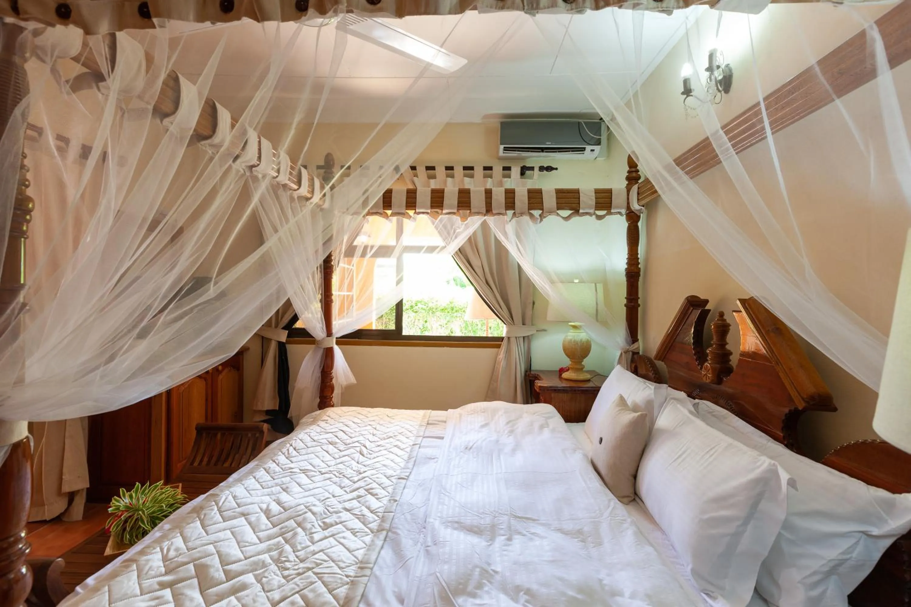 Bedroom, Bed in Oceane Self Catering