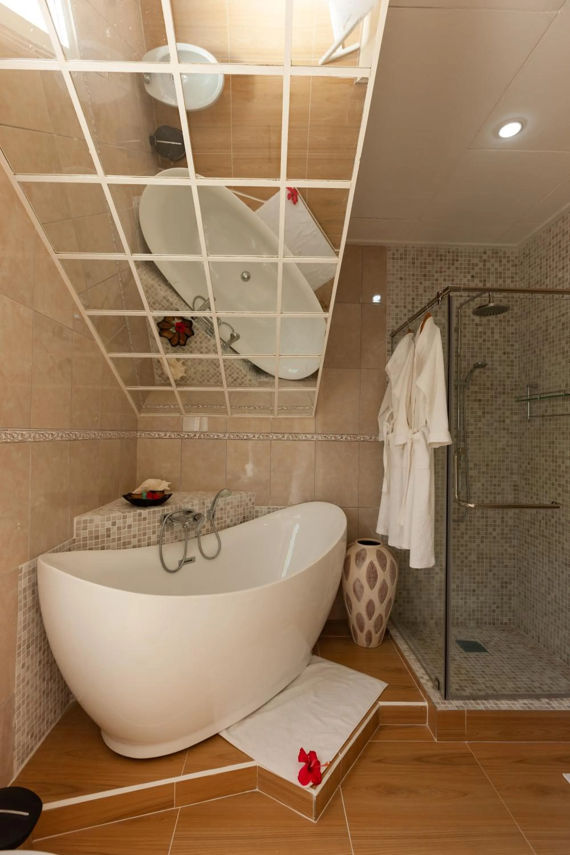Bathroom in Oceane Self Catering