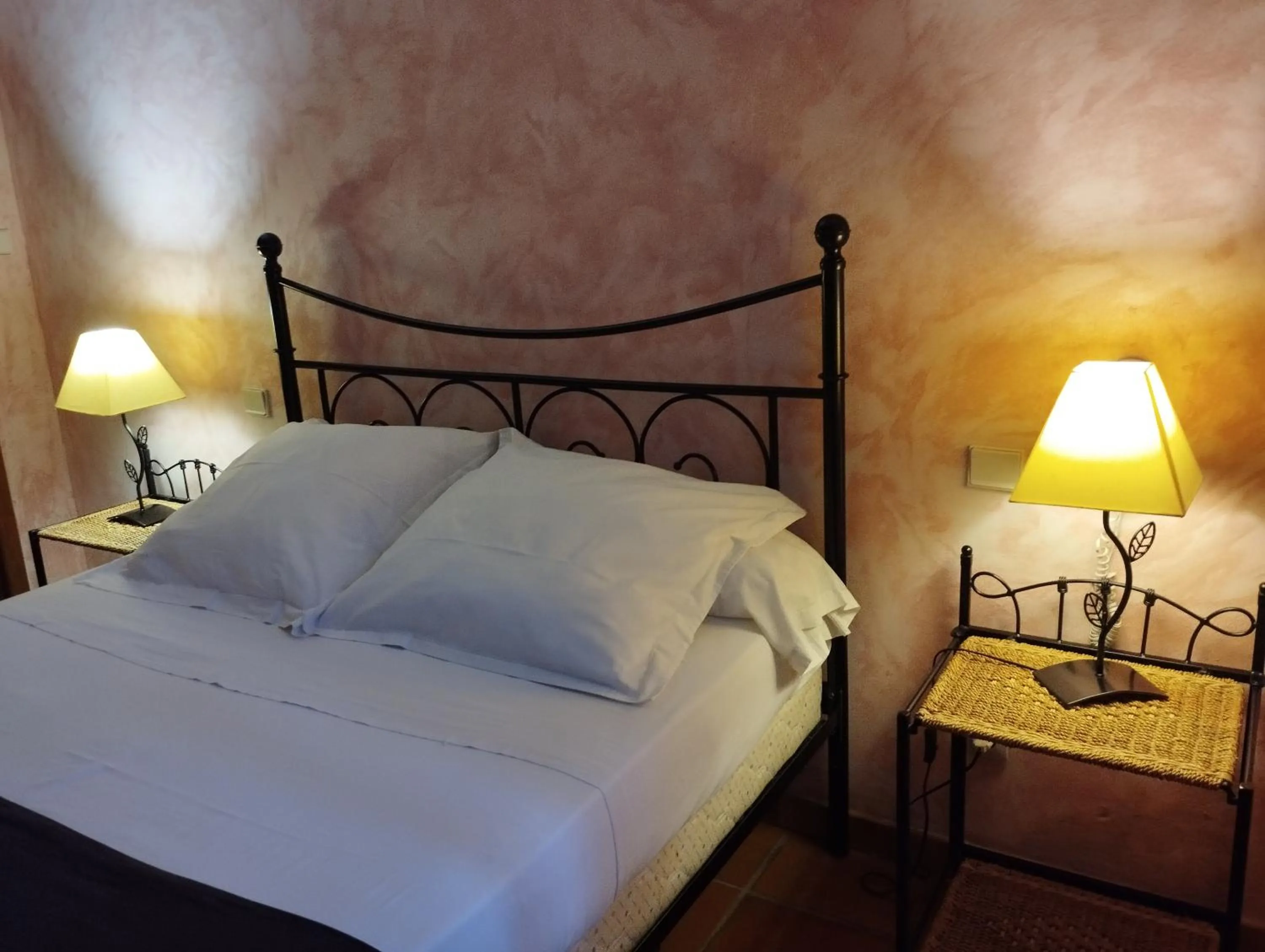 Photo of the whole room, Bed in Logis Hotel Restaurant L'Esquielle