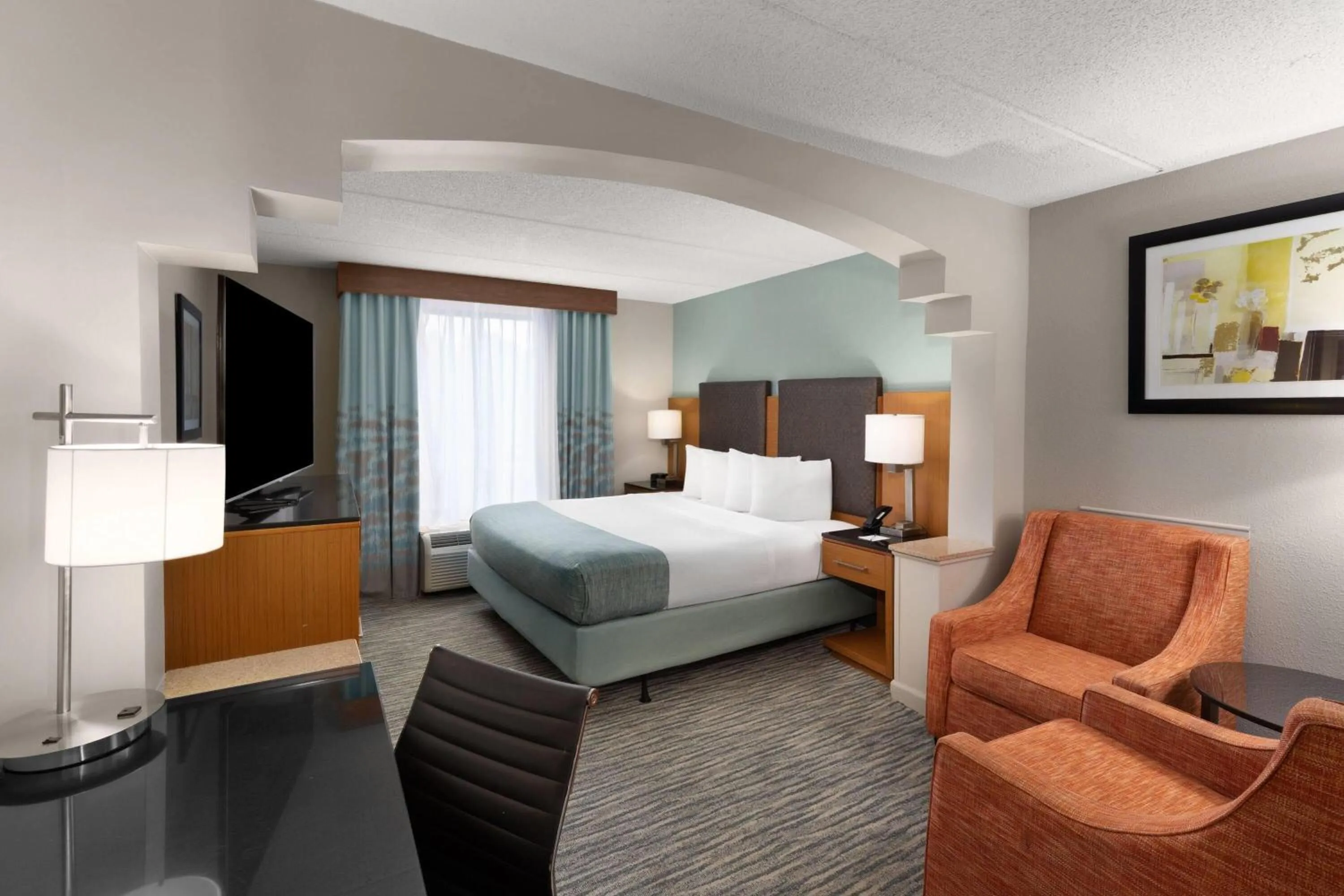 Photo of the whole room, Bed in Wingate by Wyndham Greensboro-Coliseum
