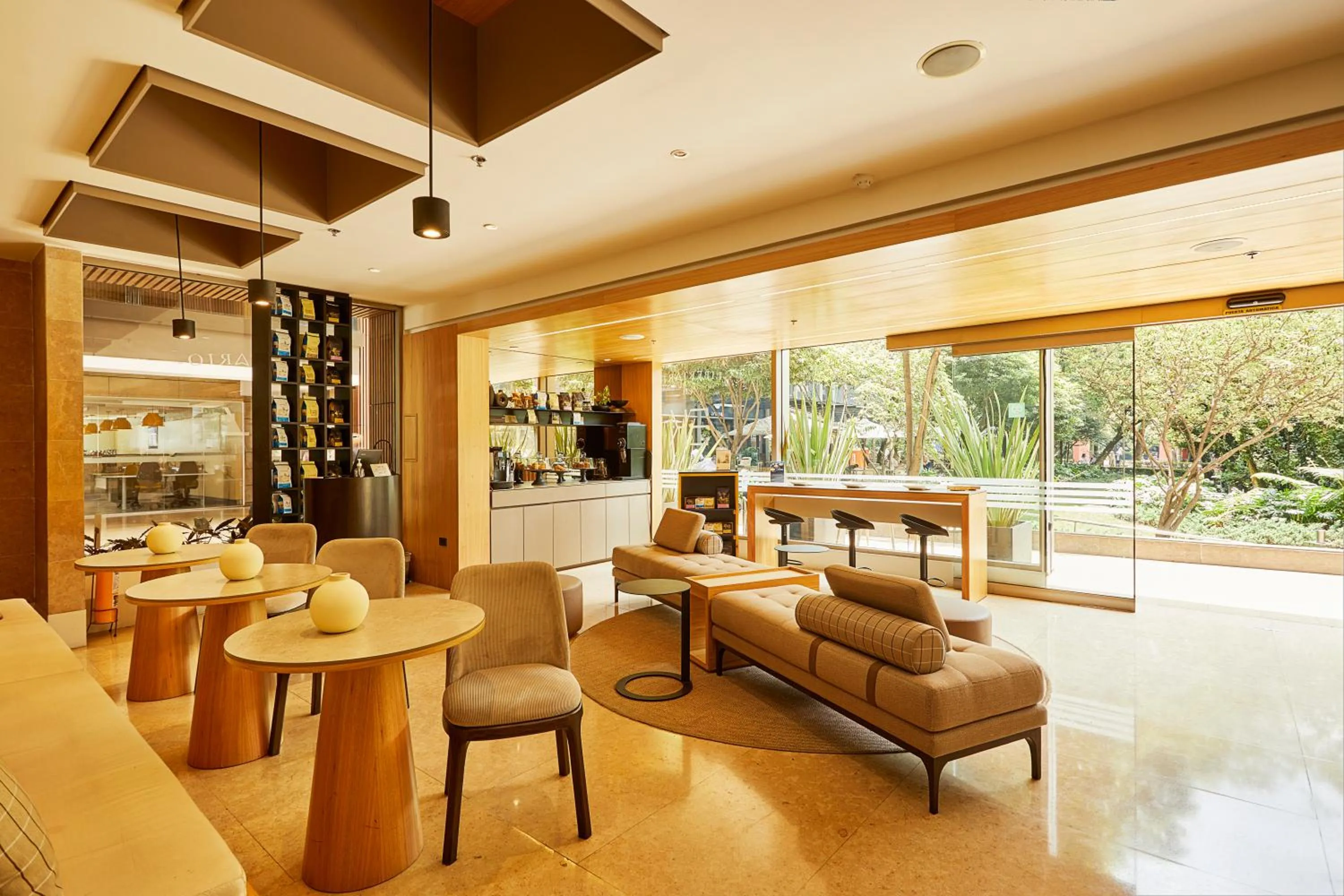 Lobby or reception in EK Hotel By Preferred Hotels Group