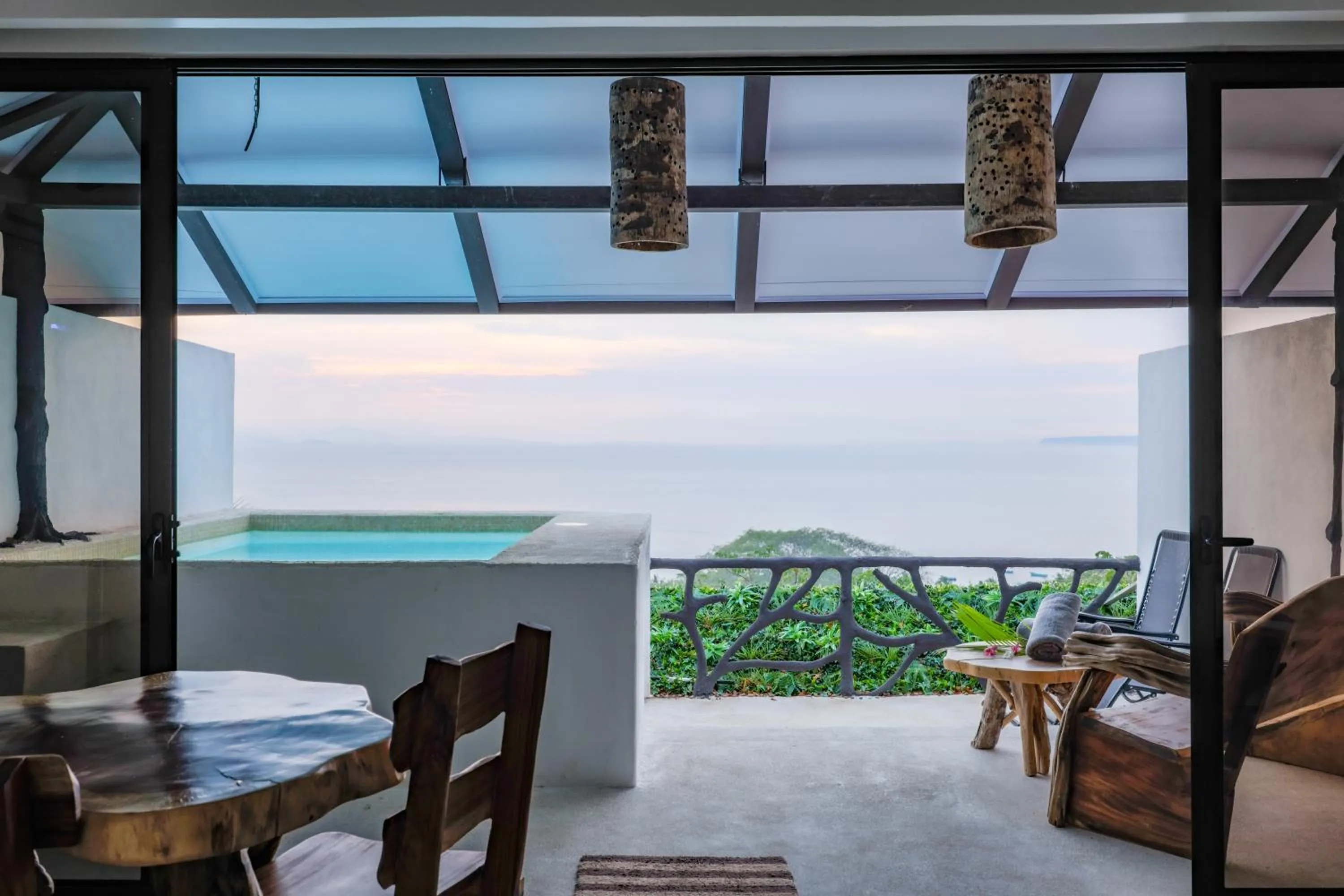 Akua Suites Ocean View