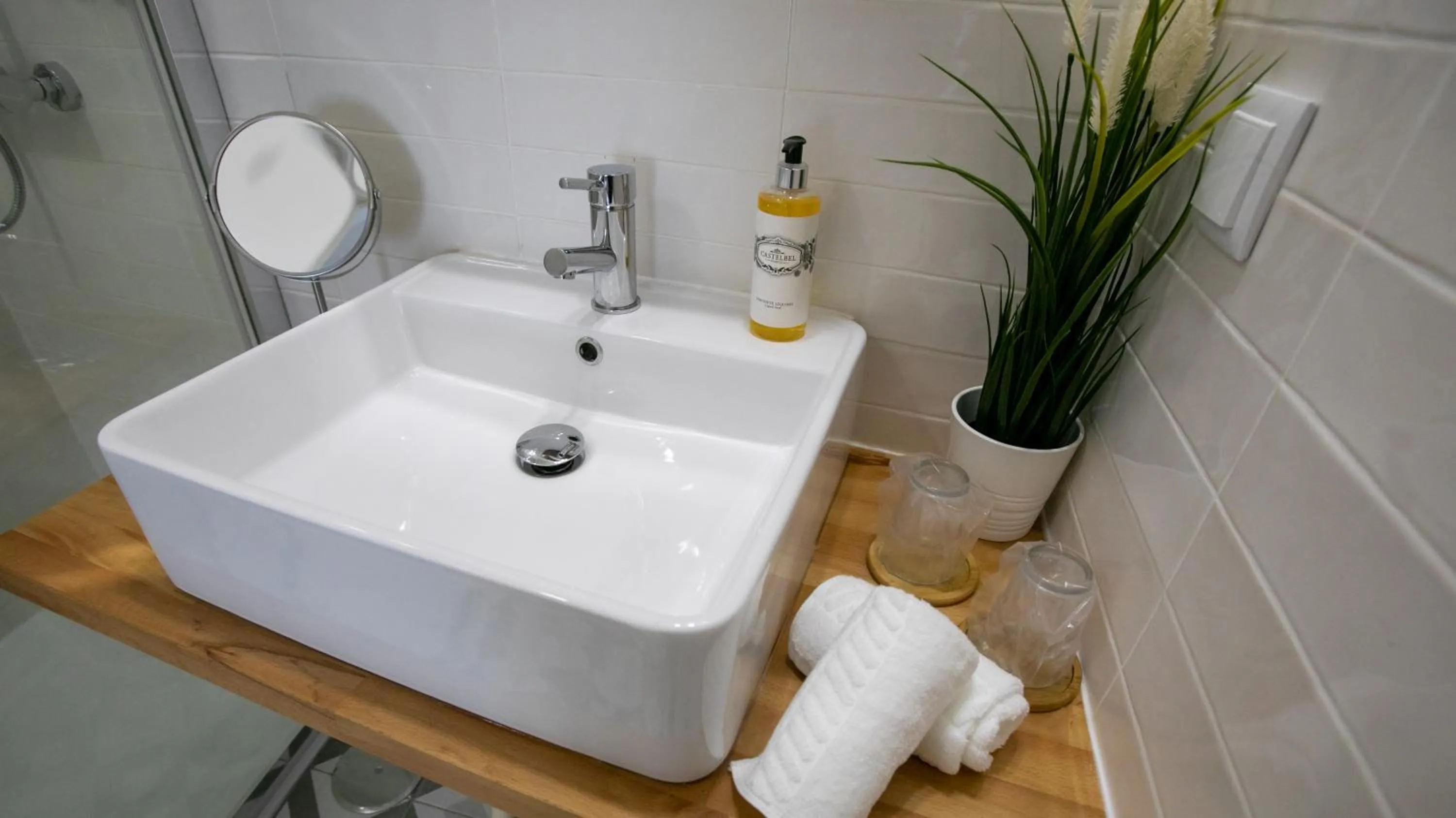 Bathroom in Casa Soure Suites and Apartments
