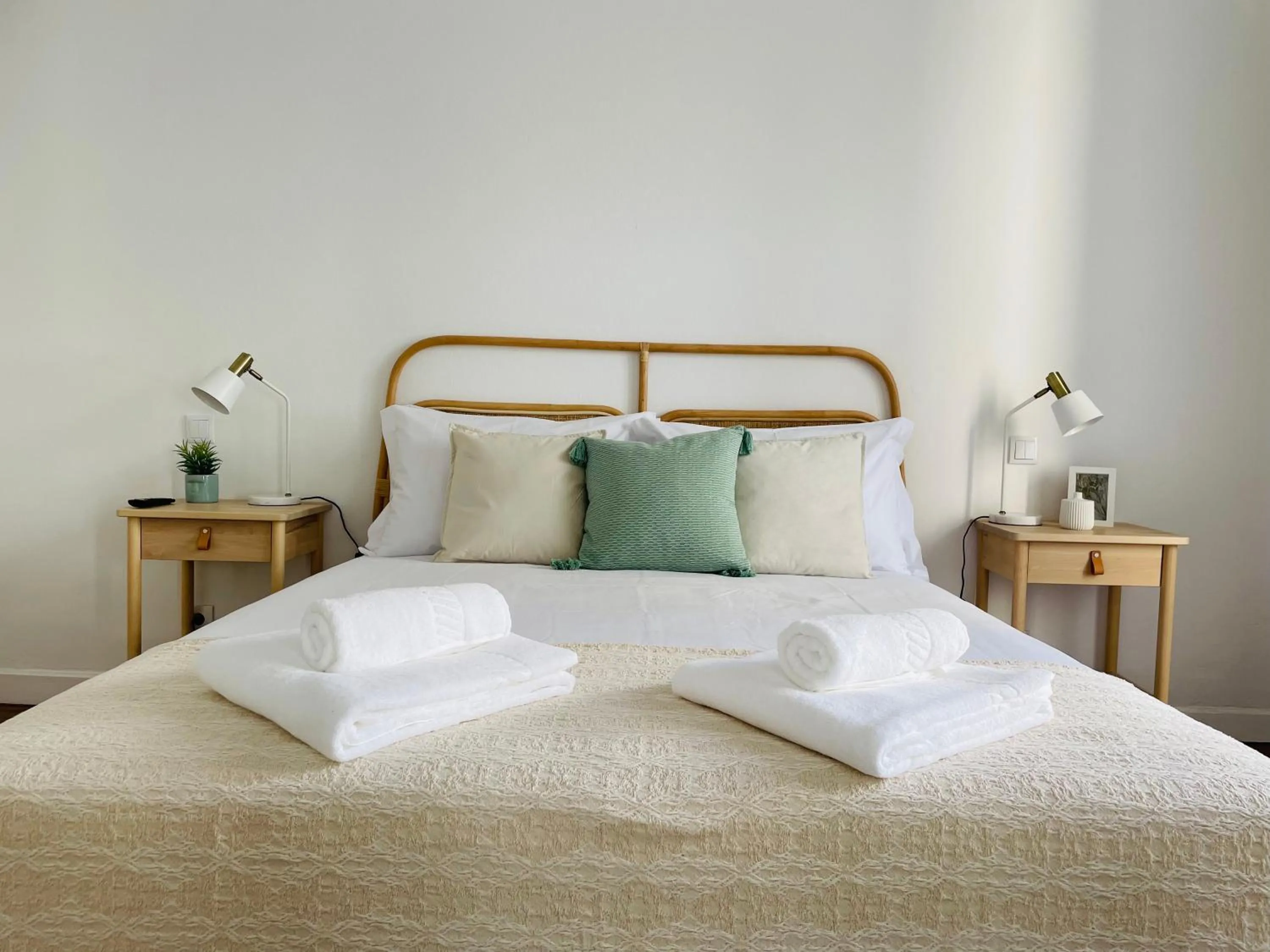 Bed in Casa Soure Suites and Apartments