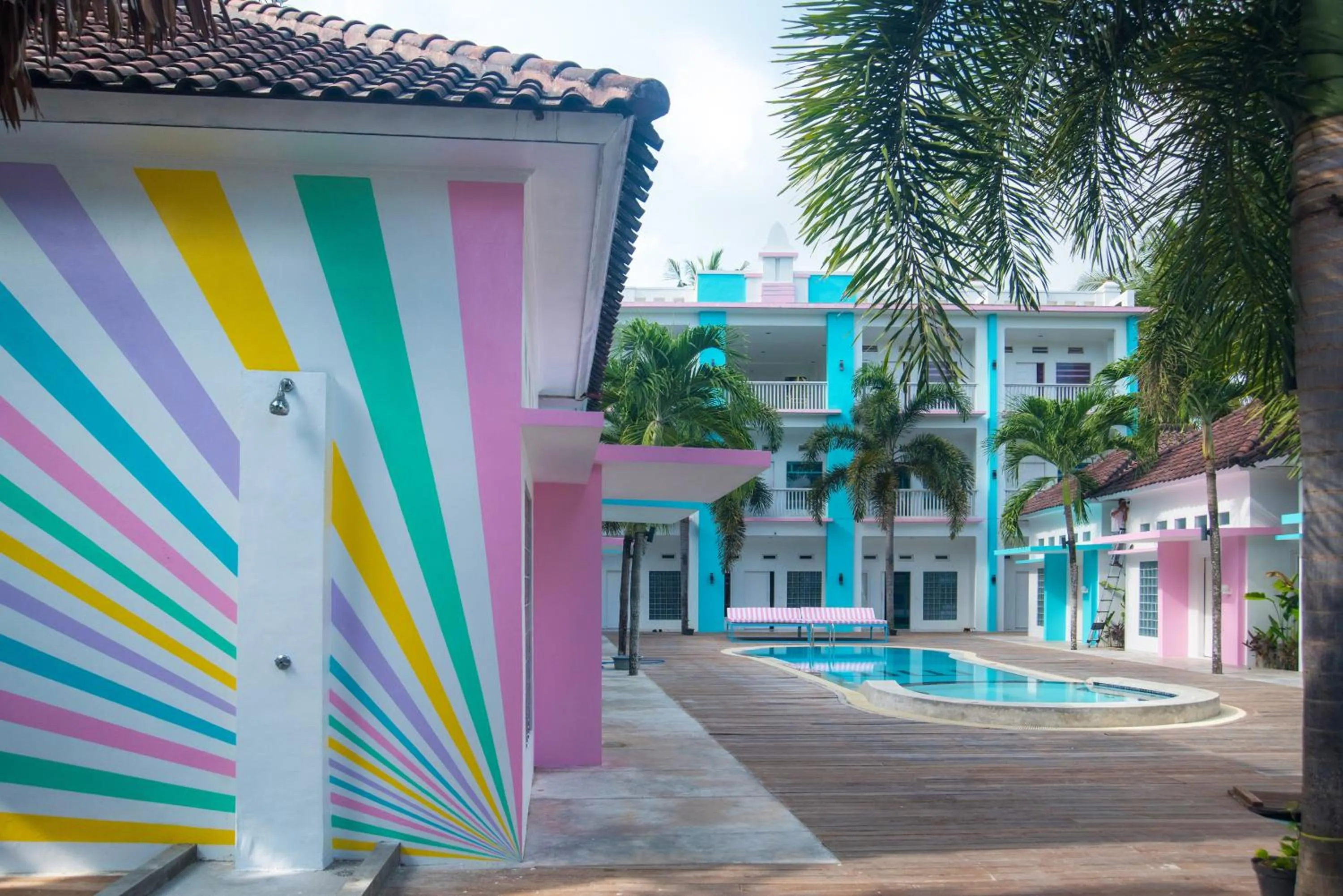 Swimming pool in Mad Monkey Kuta Lombok