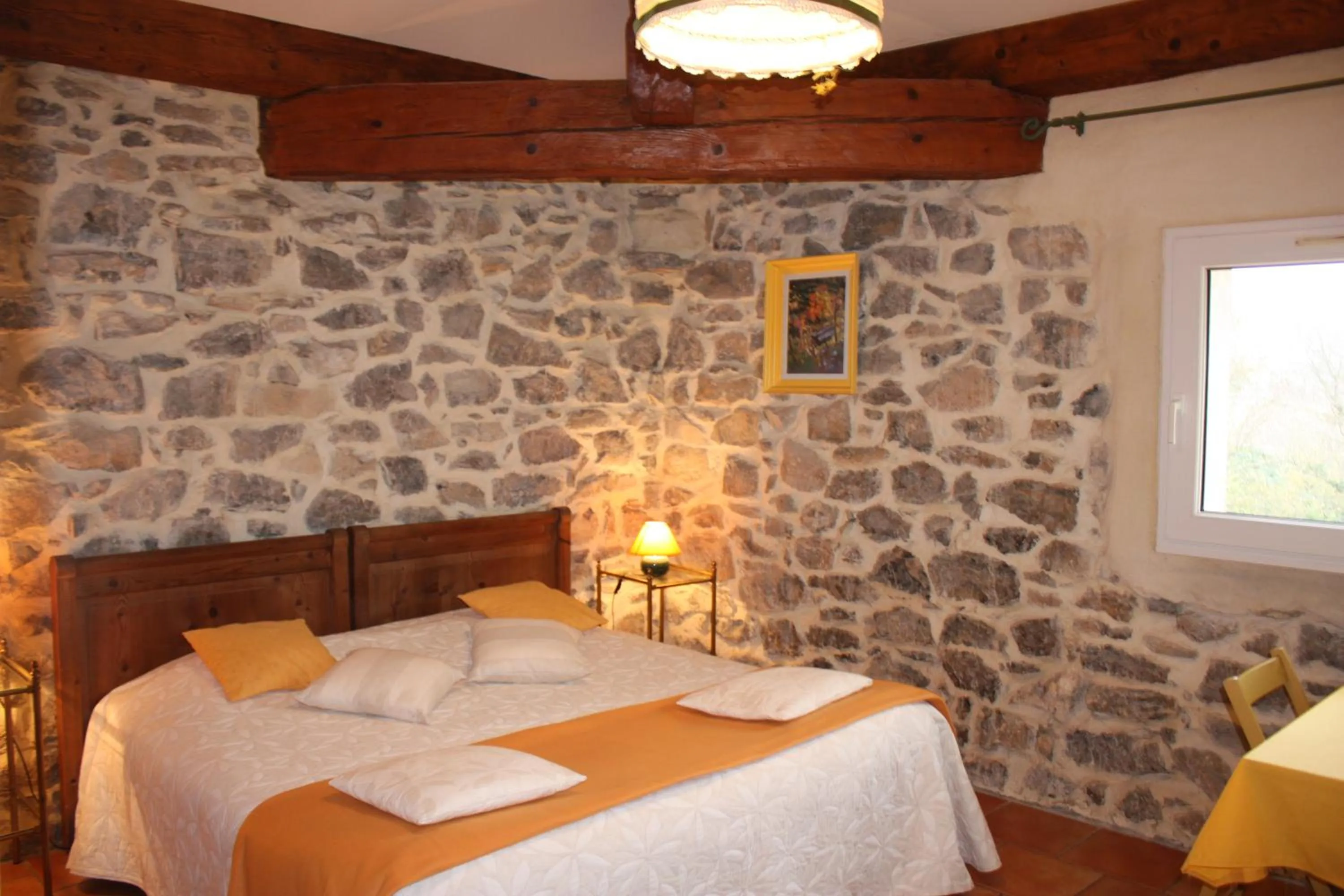 Bed in Domaine de "Creva-Tinas"