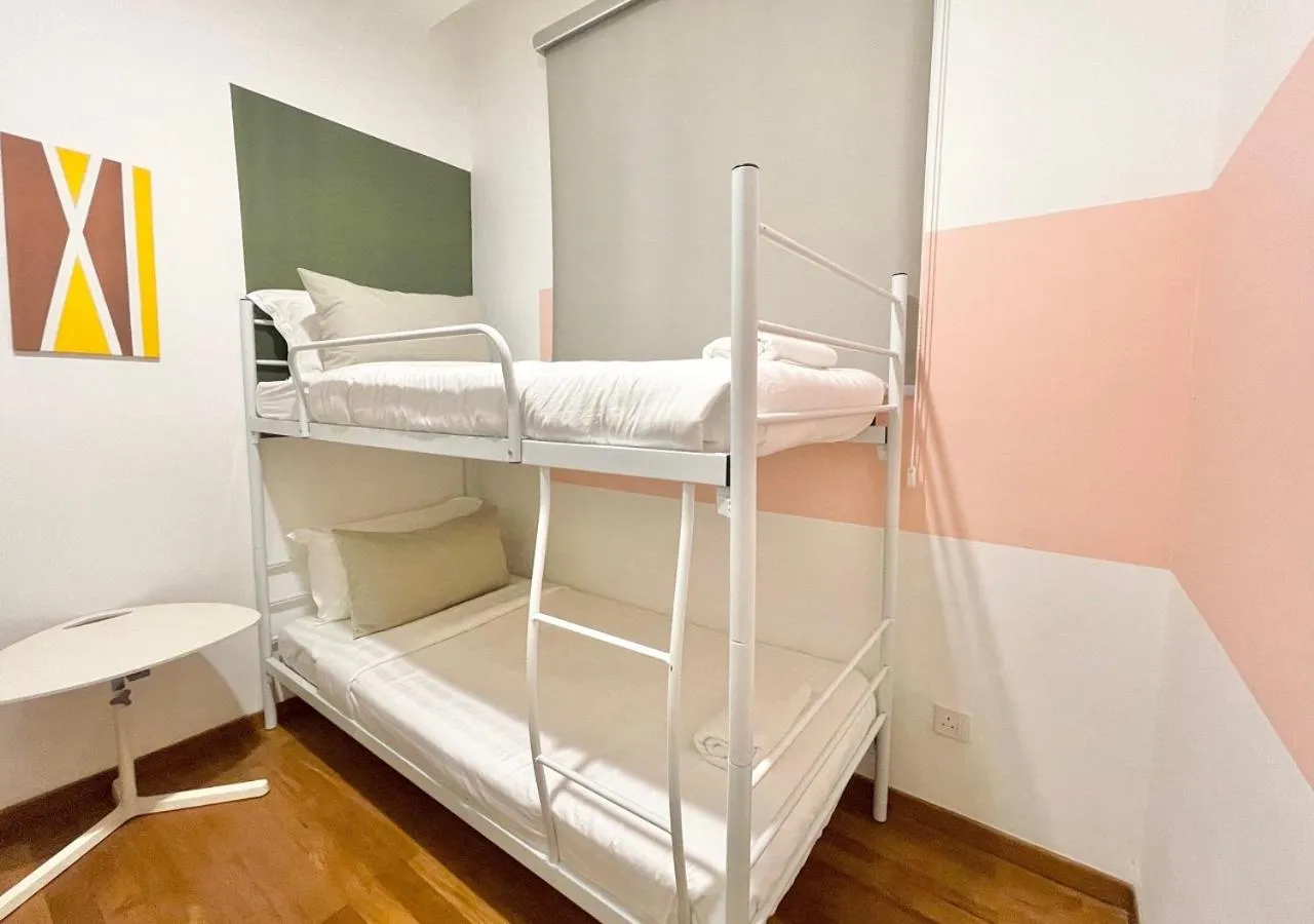 Bed in KL Gateway Premium Residences by Moka