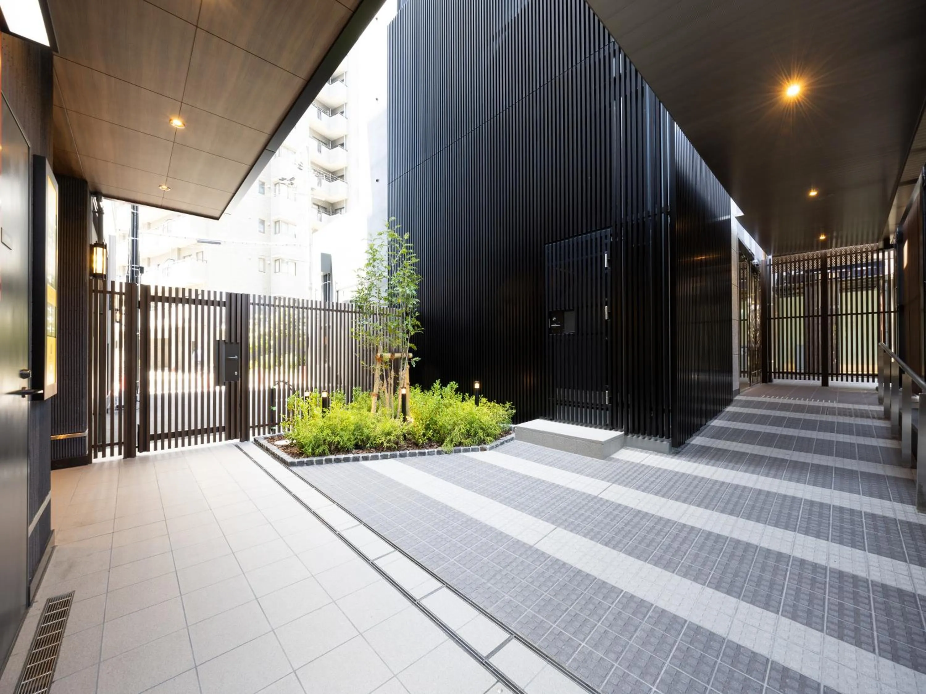 Area and facilities in APA Hotel Osaka Kadomashi Ekimae