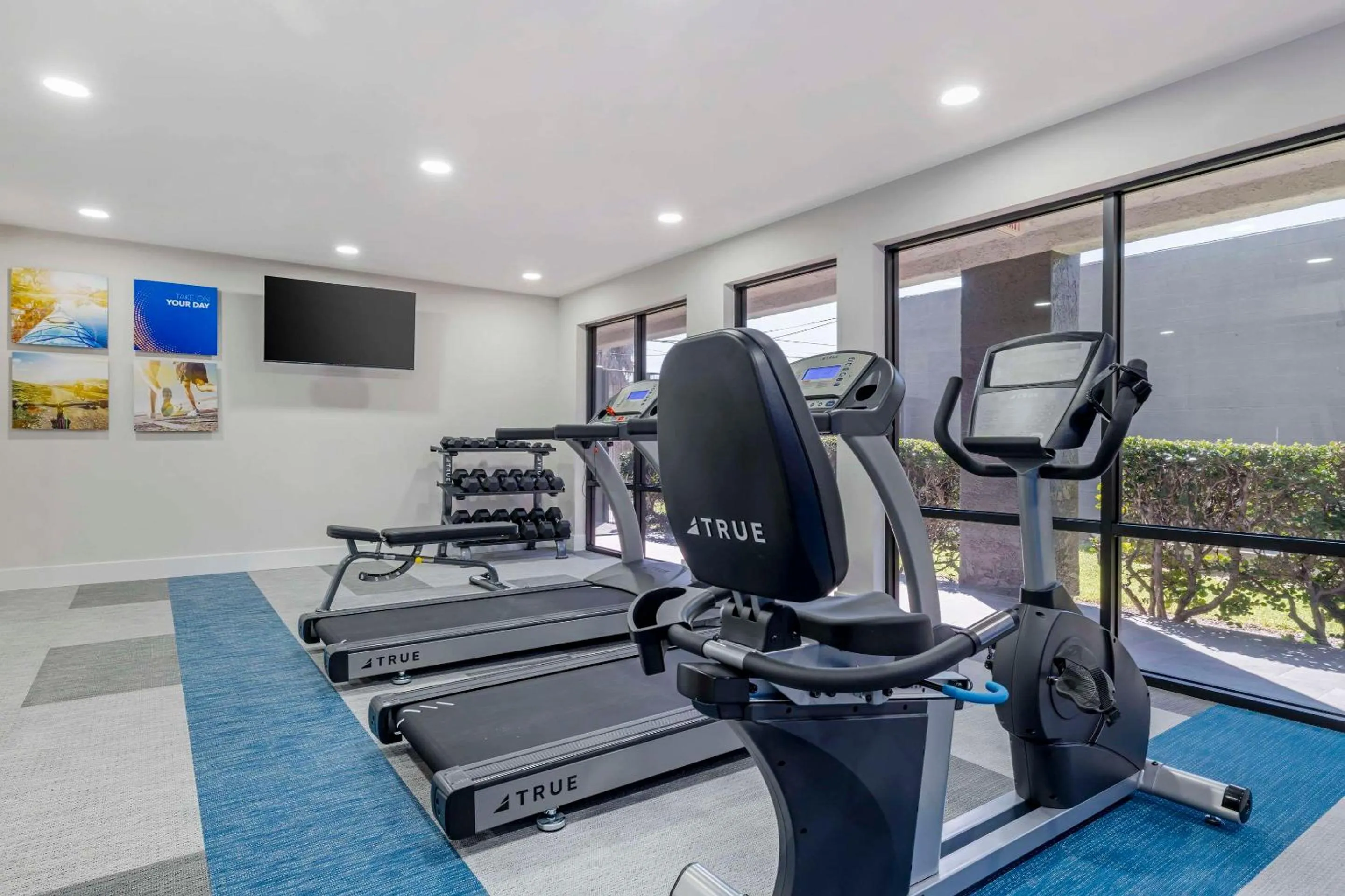 Fitness centre/facilities in Comfort Inn Sea World Area