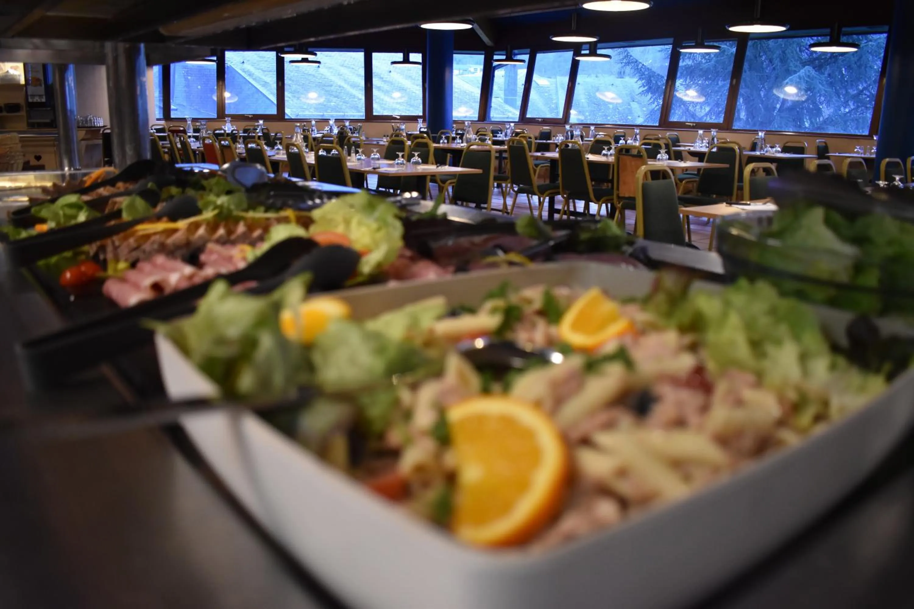 Restaurant/places to eat in Le Village Vacances de Luz Saint Sauveur