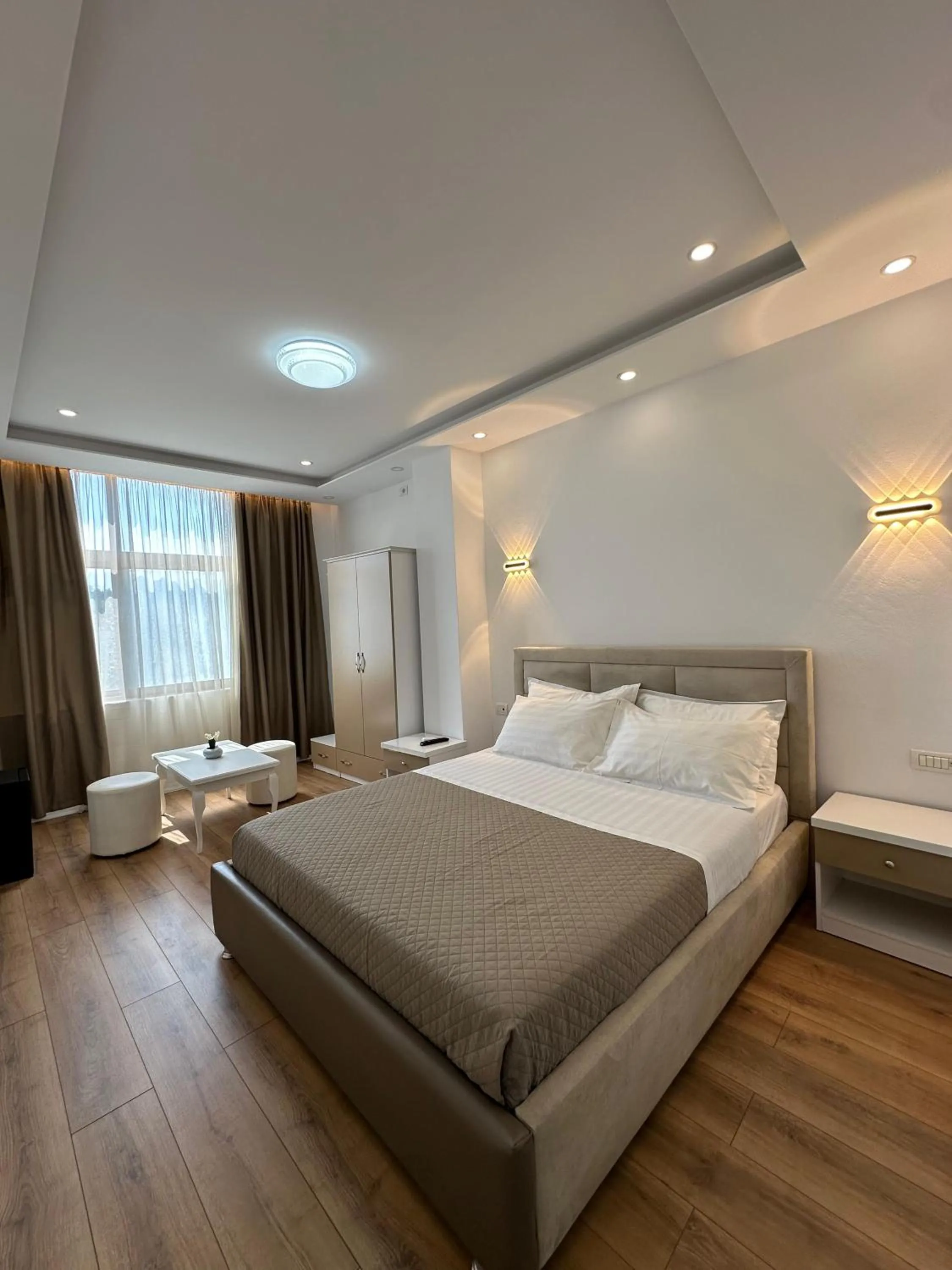 Bed in Hotel Arberia