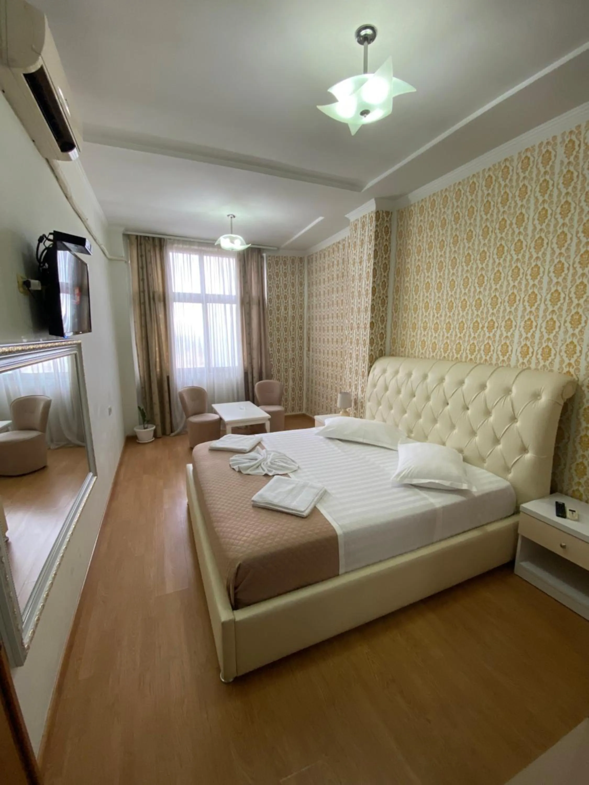 Bed in Hotel Arberia