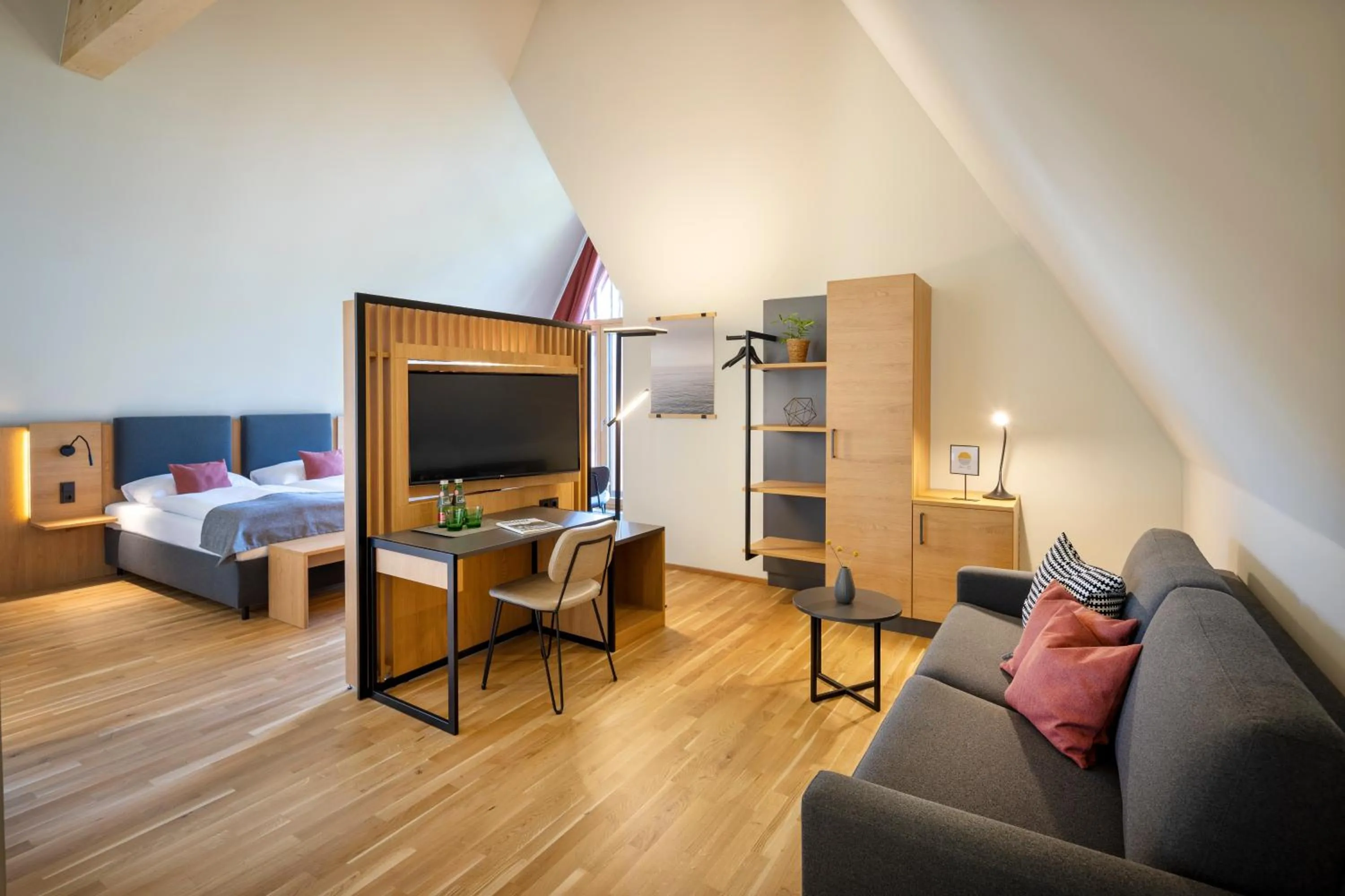 TV and multimedia, Bed in JUFA Hotel Bregenz