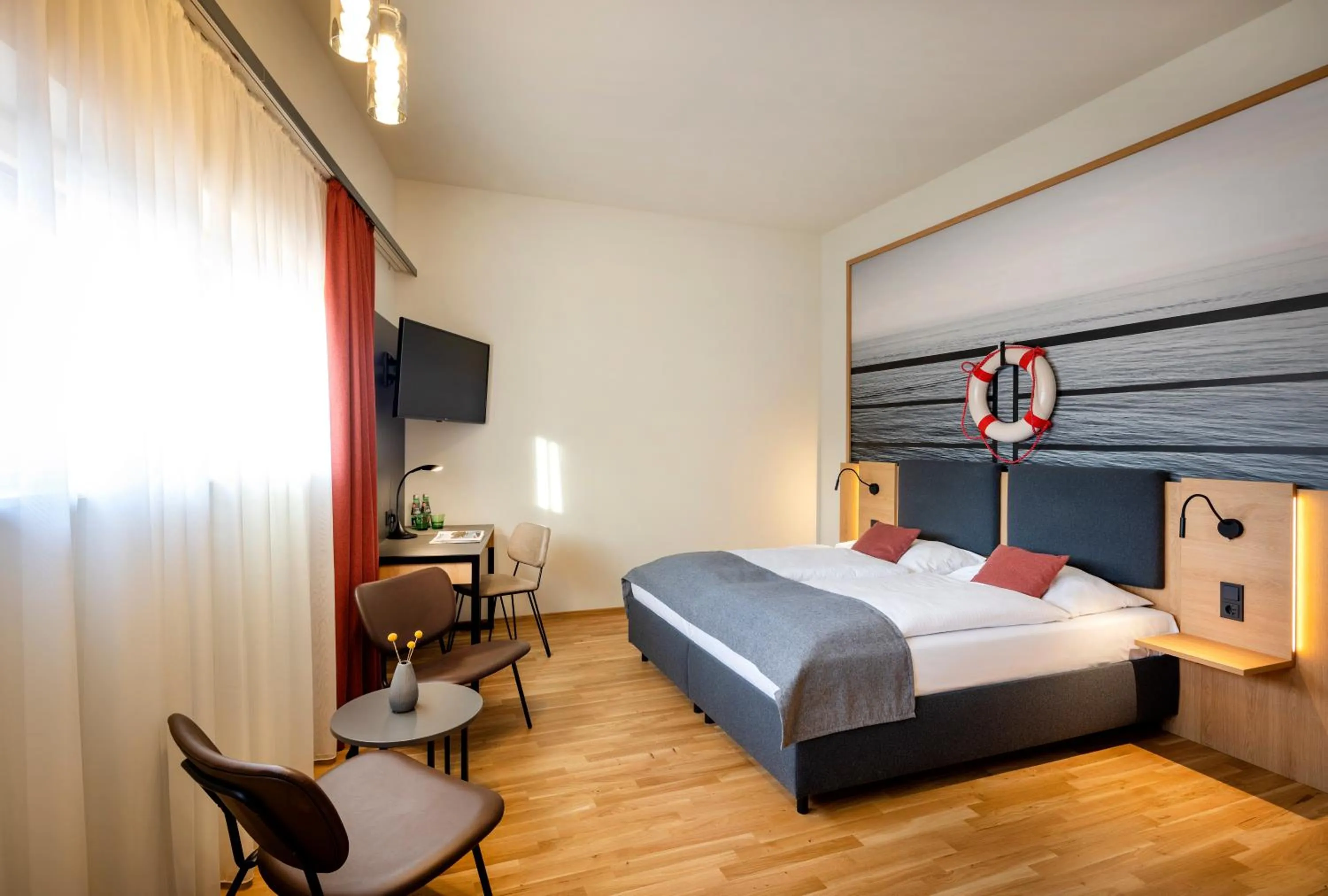 Photo of the whole room, Bed in JUFA Hotel Bregenz