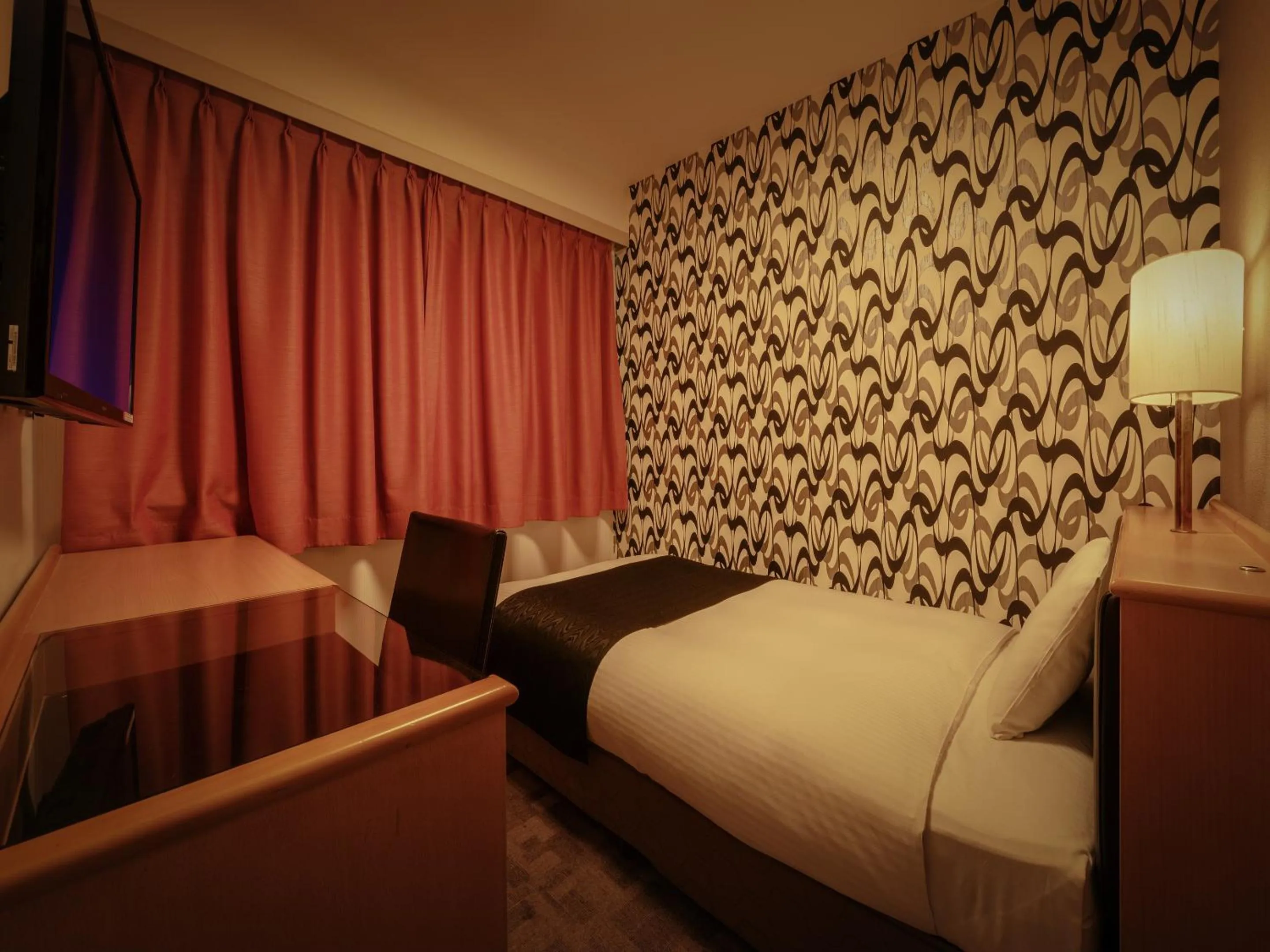 Bed in APA Hotel Maebashieki-Kita