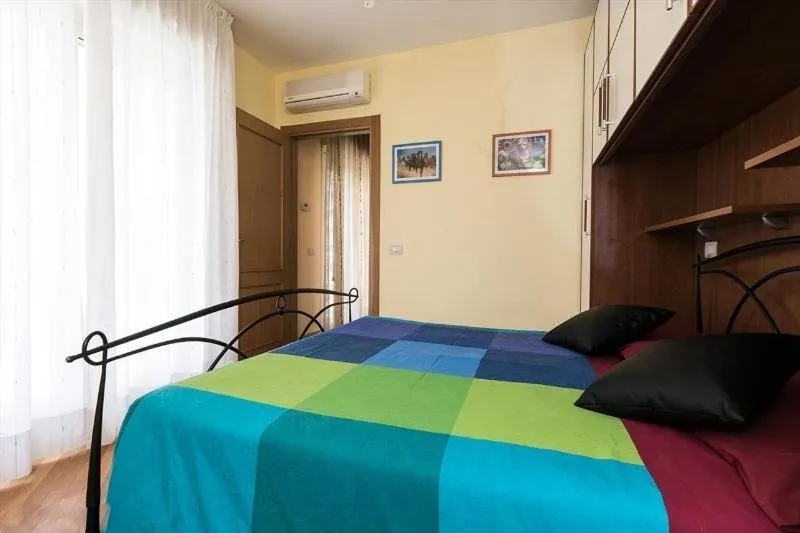 Bedroom, Bed in Altamira 2000 by GABRIELLA