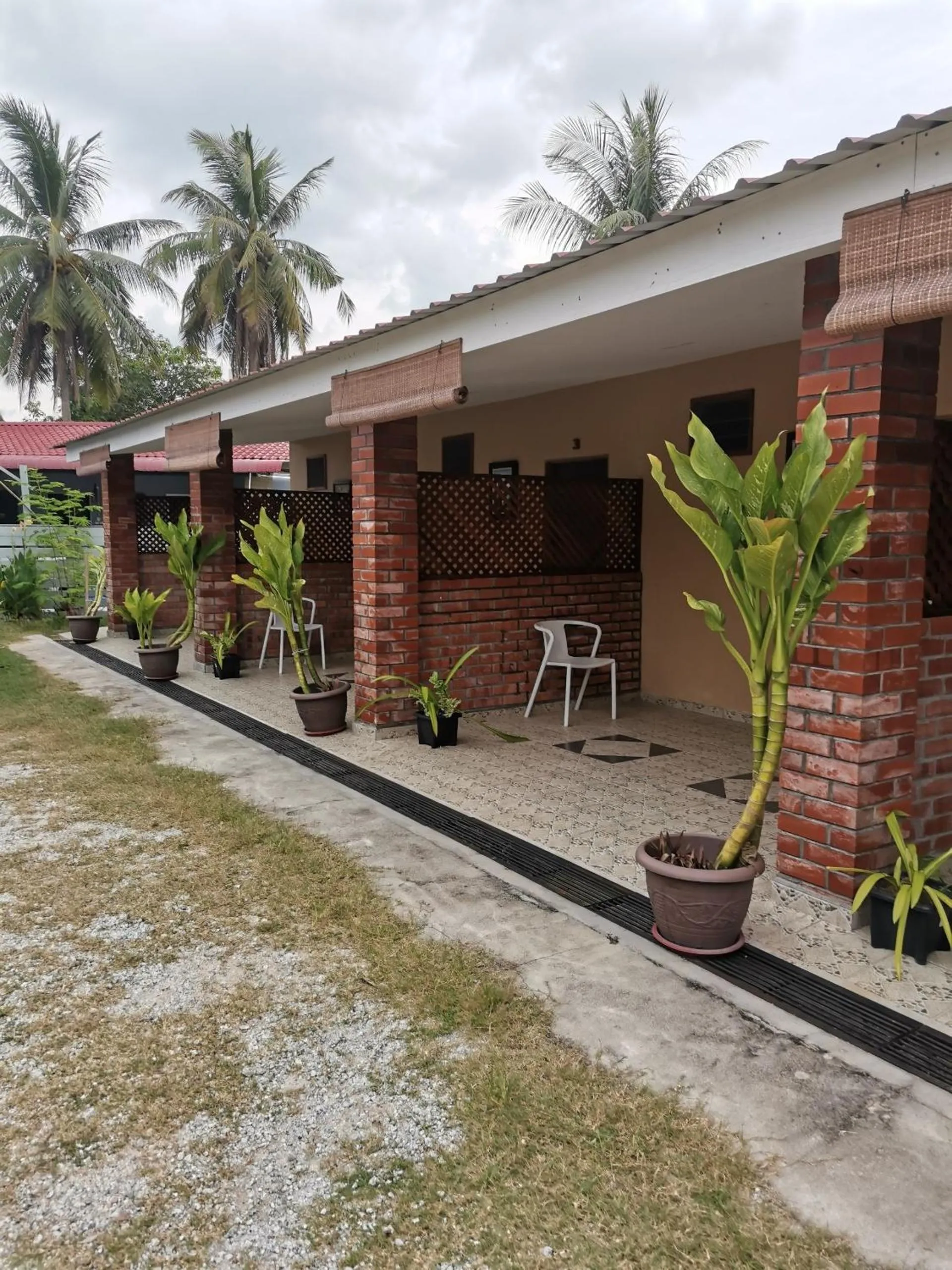 Facade/entrance in OYO Home 90348 Inspire Rooms