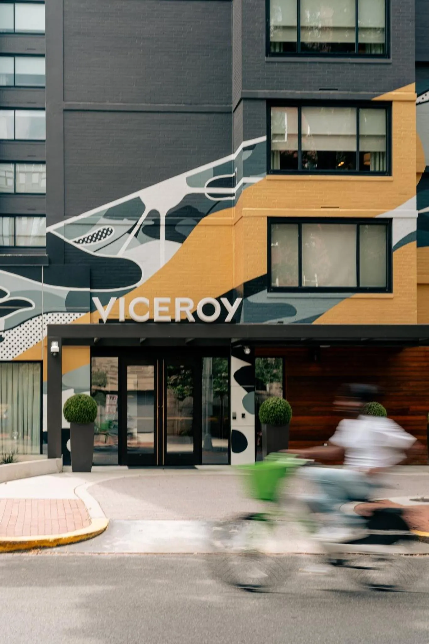 Property building in Viceroy Washington DC