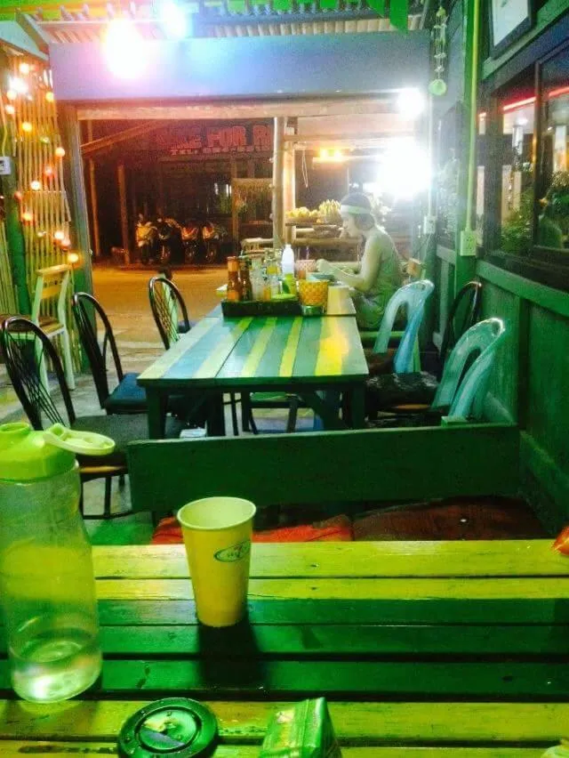 Restaurant/places to eat in ABC Bungalow