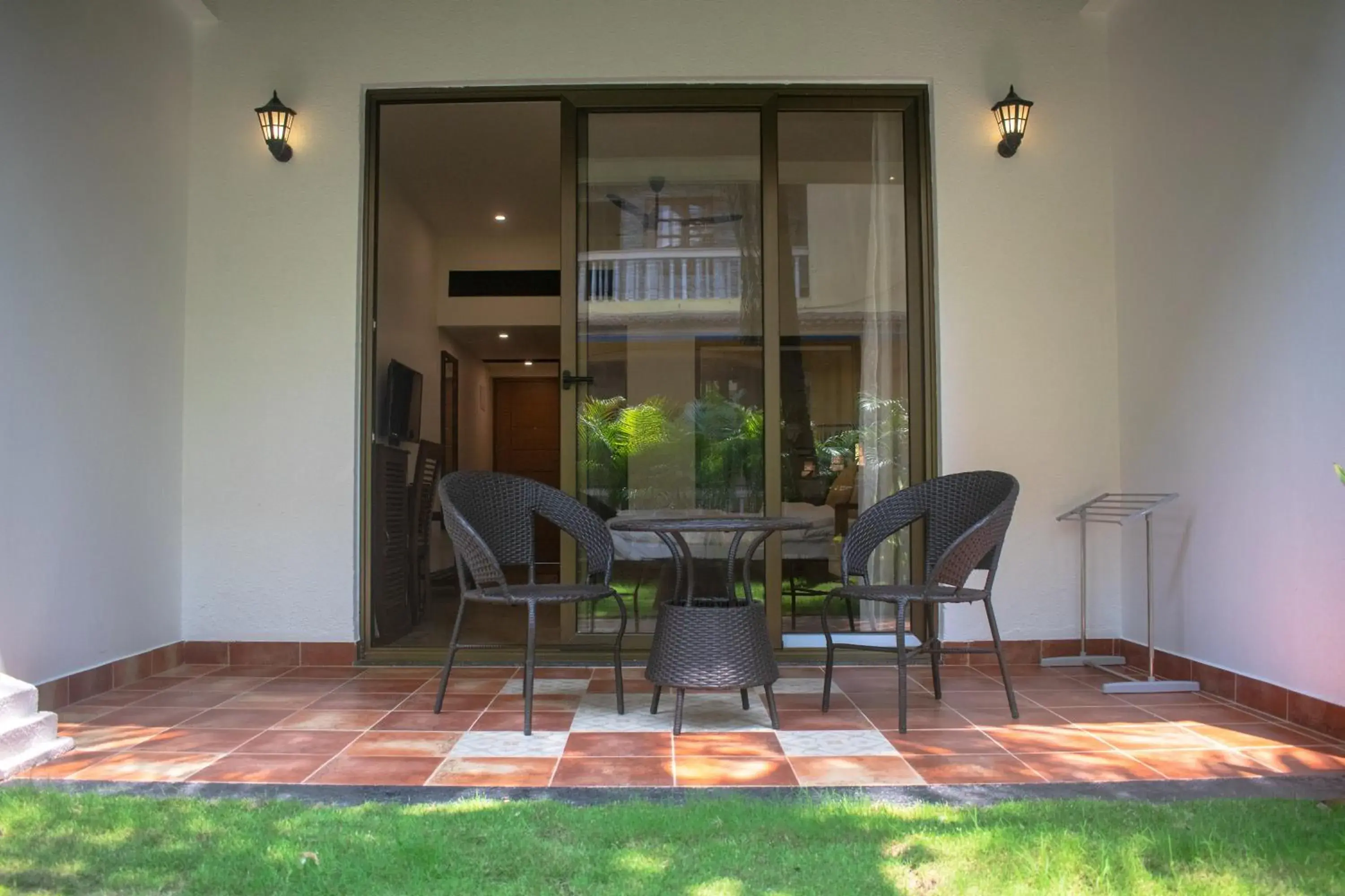 Luxury Room with Private Garden in Altrude By The Sea Luxury Room with Private Garden in Altrude By The Sea