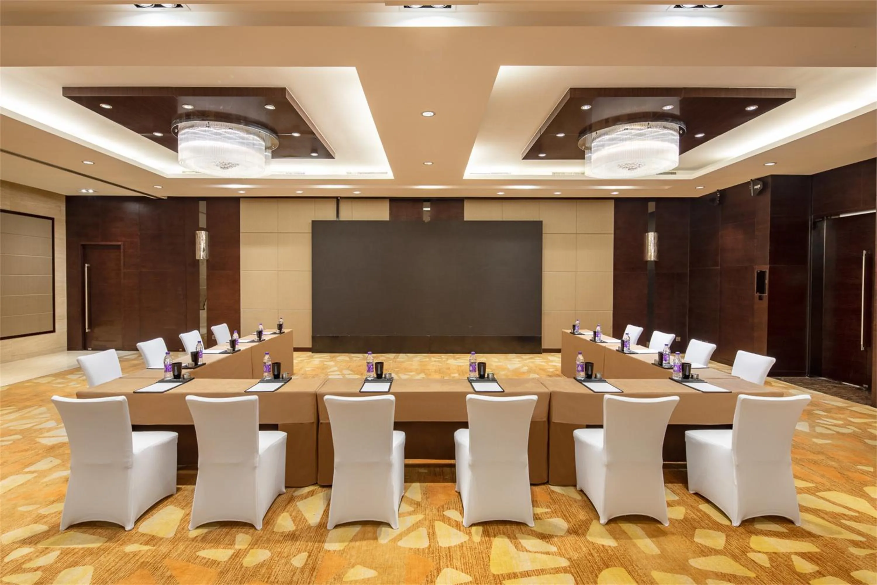 Meeting/conference room in InterContinental Beijing Beichen by IHG
