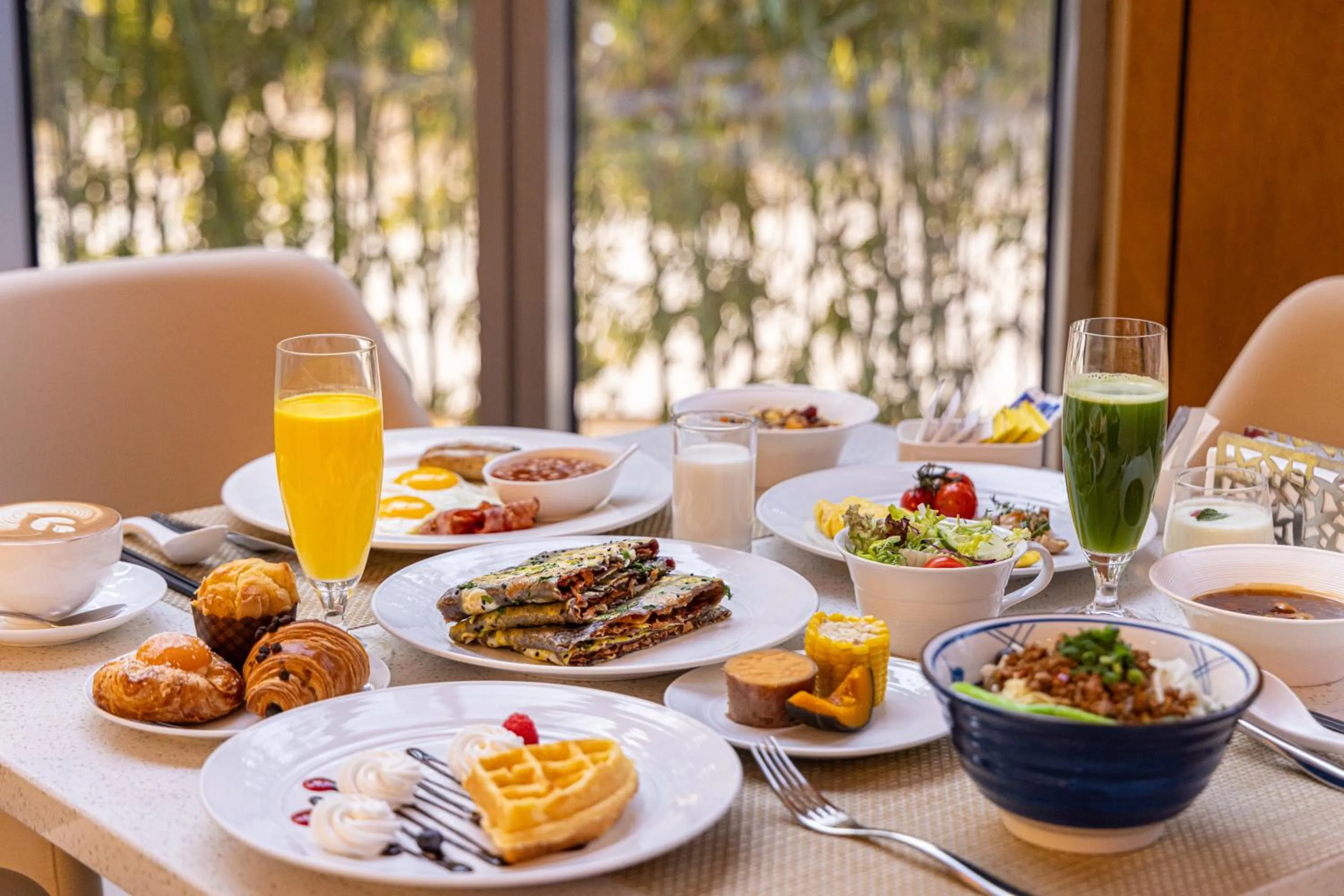 Restaurant/places to eat in InterContinental Beijing Beichen by IHG