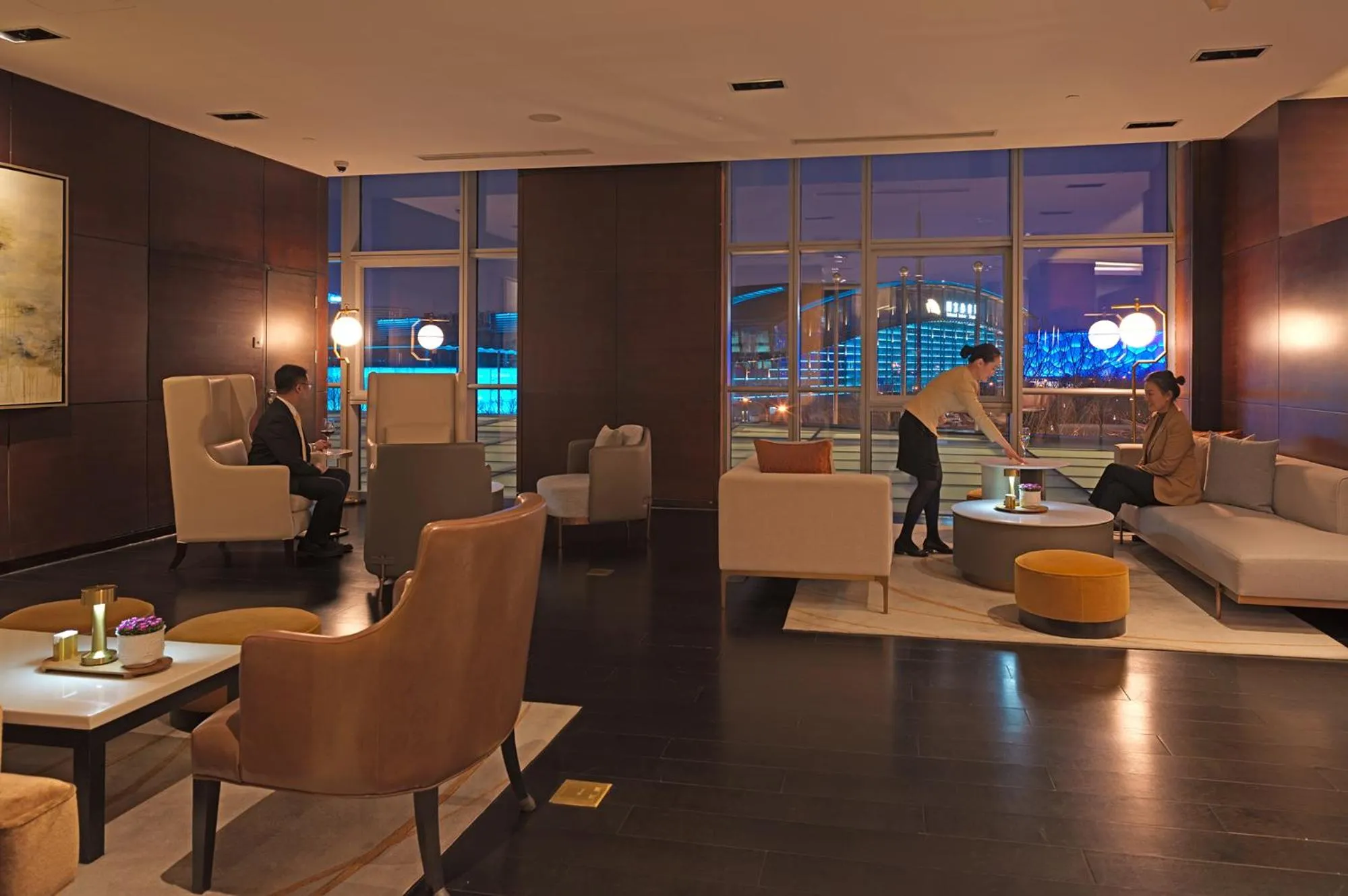 Lounge or bar in InterContinental Beijing Beichen by IHG