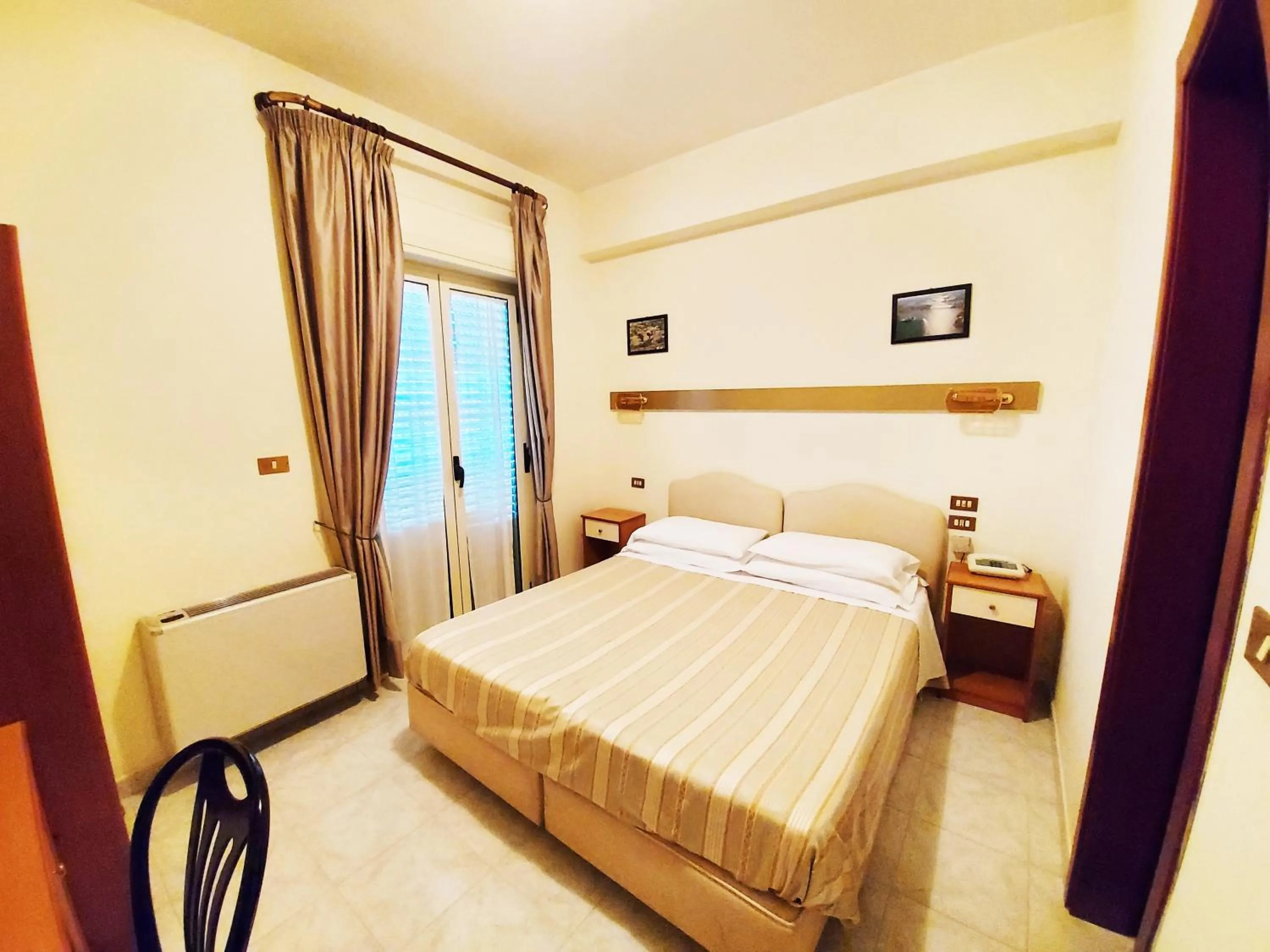 Bed in Albergo delle Rose