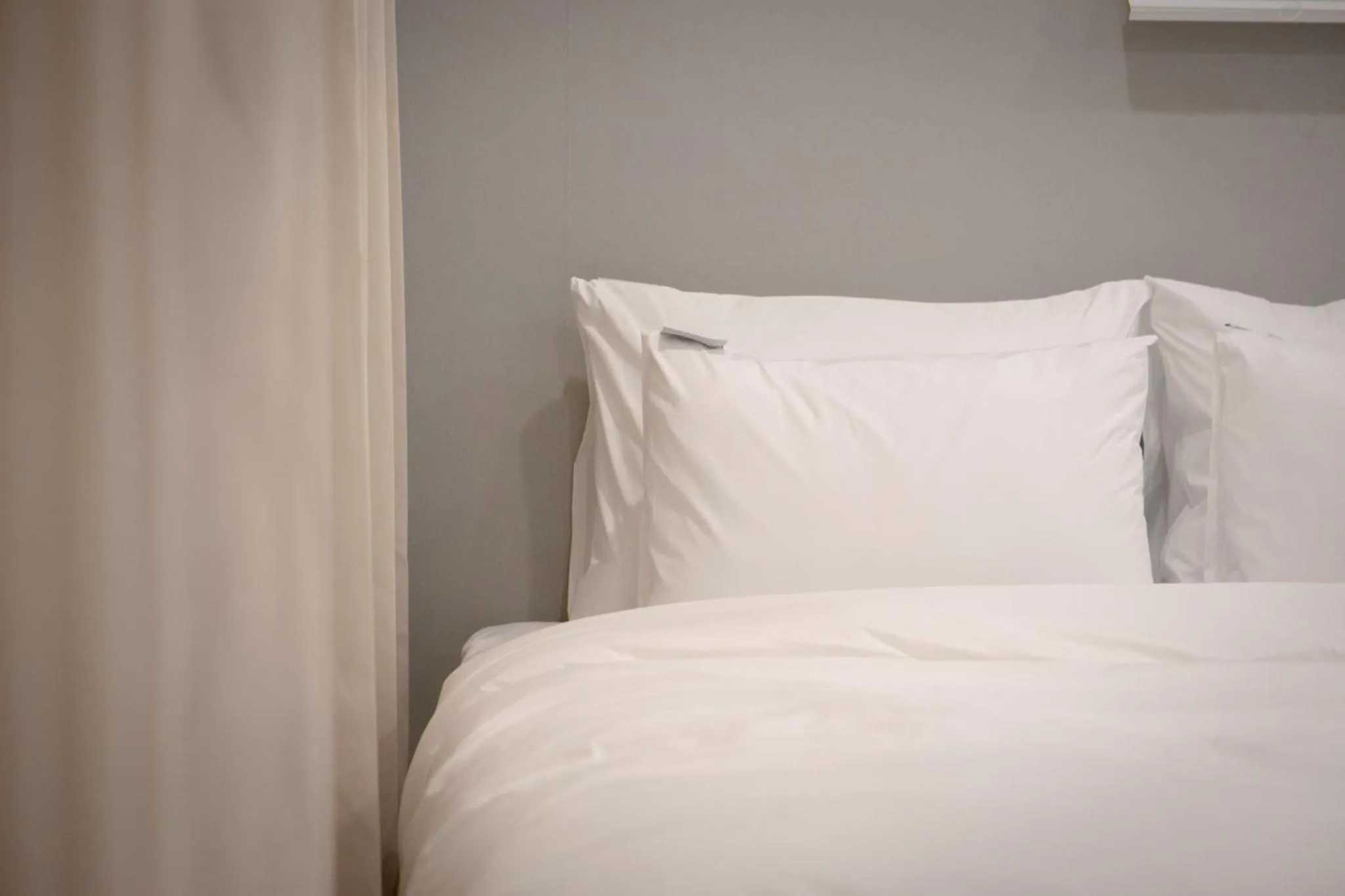 Bed in Object AanK Hotel Gumi