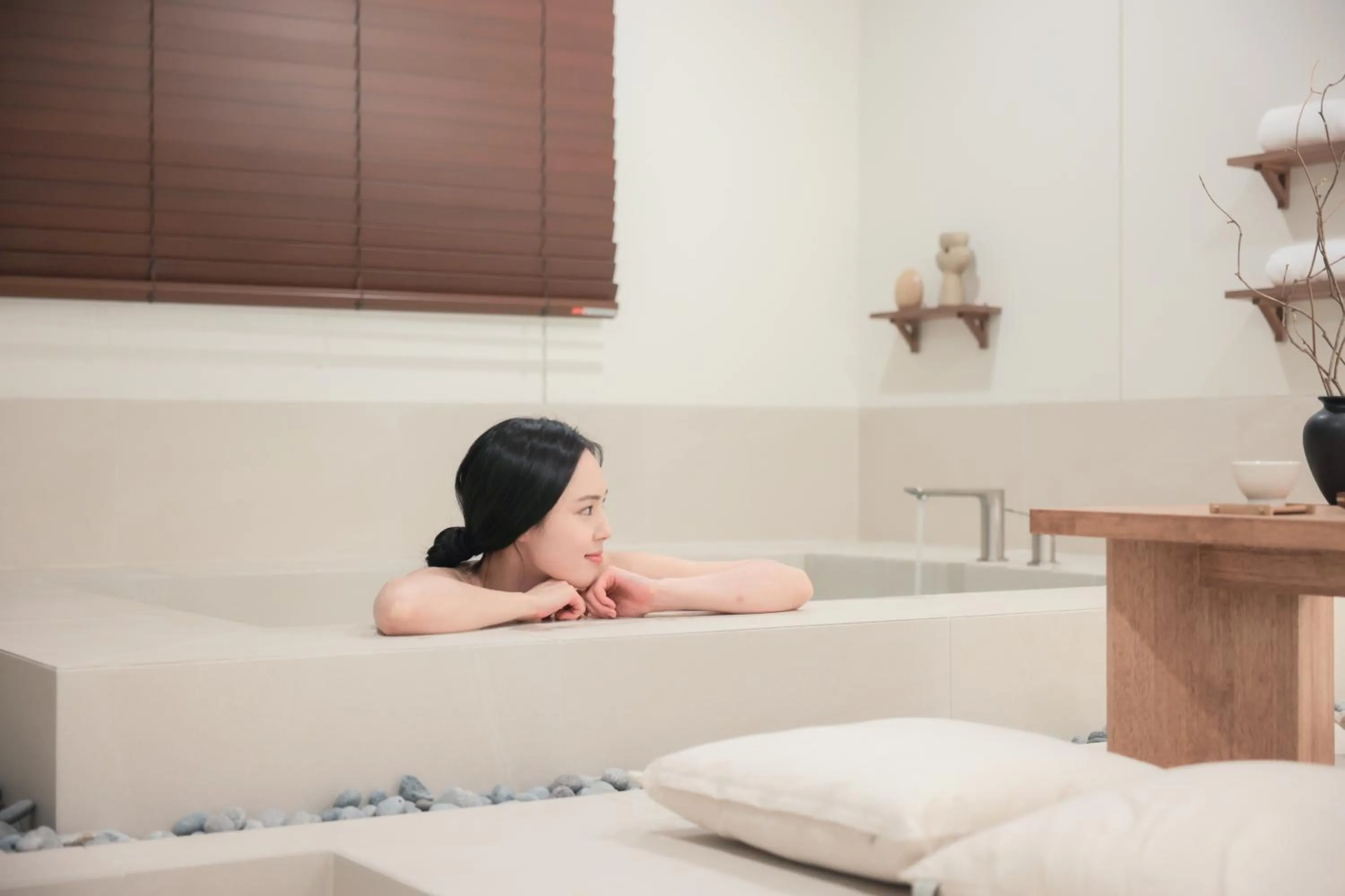 Hot Tub in Object AanK Hotel Gumi