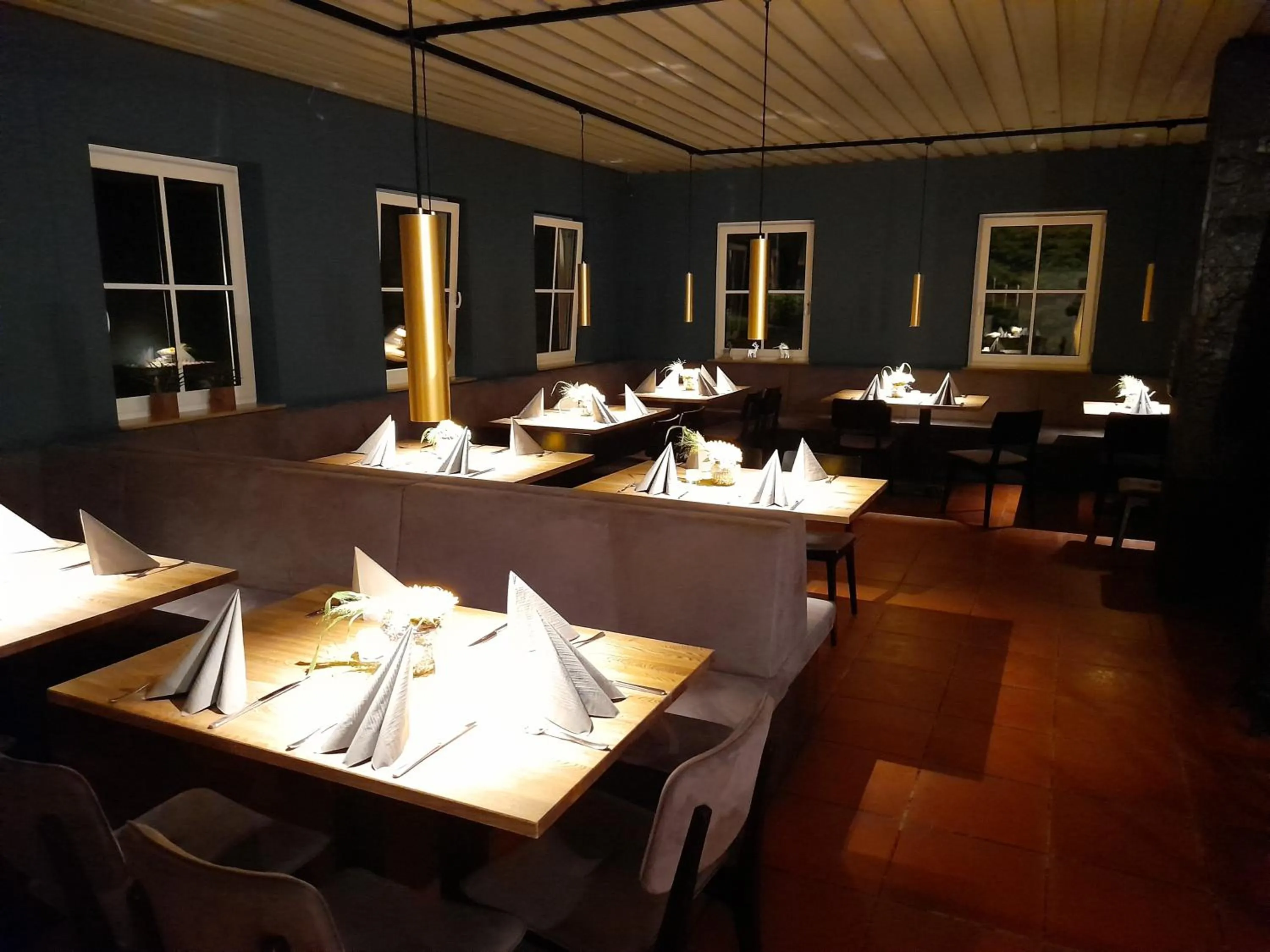 Restaurant/places to eat in Gasthof Goldener Hirsch