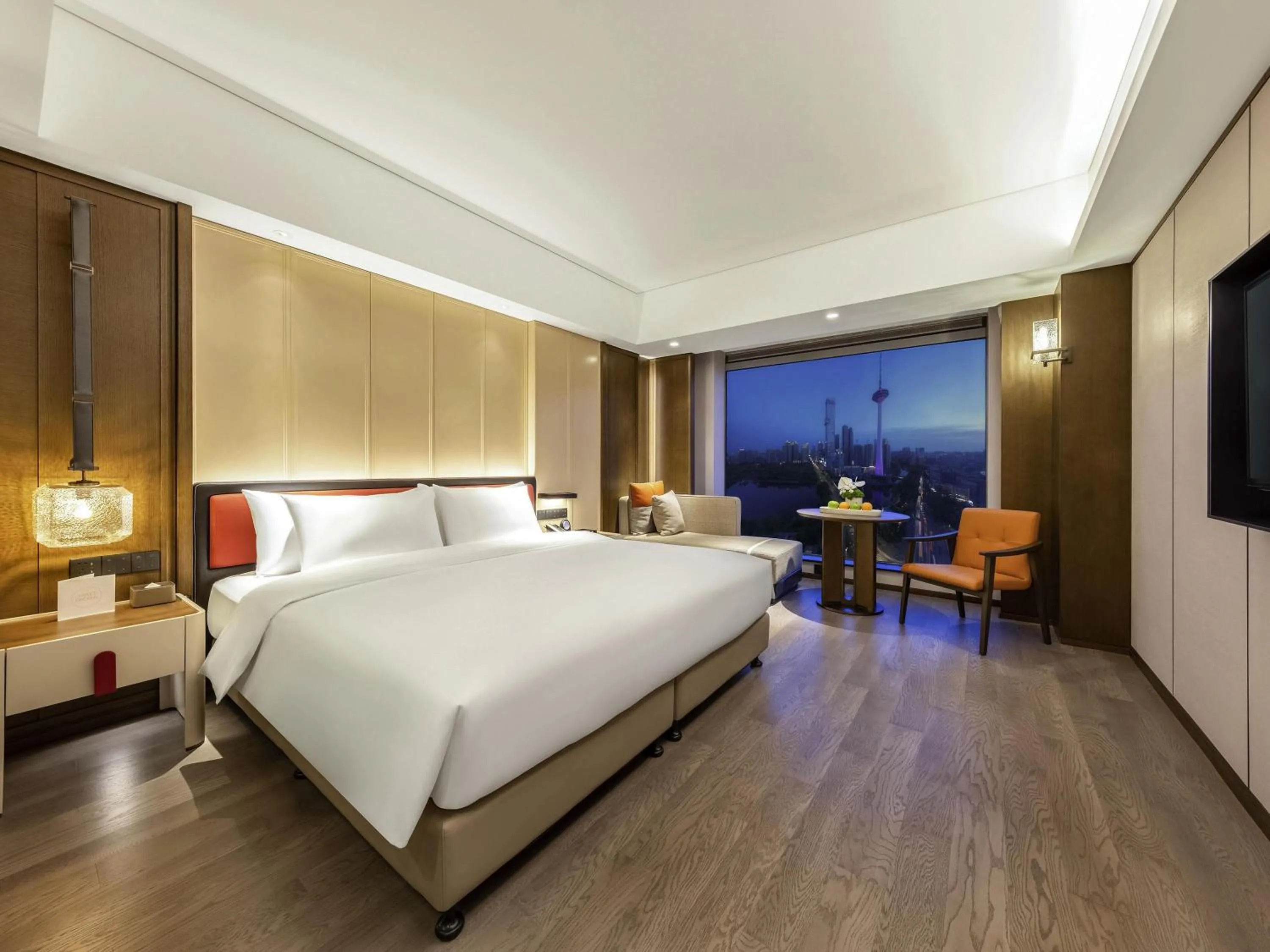 Bedroom, Bed in Swissôtel Shenyang