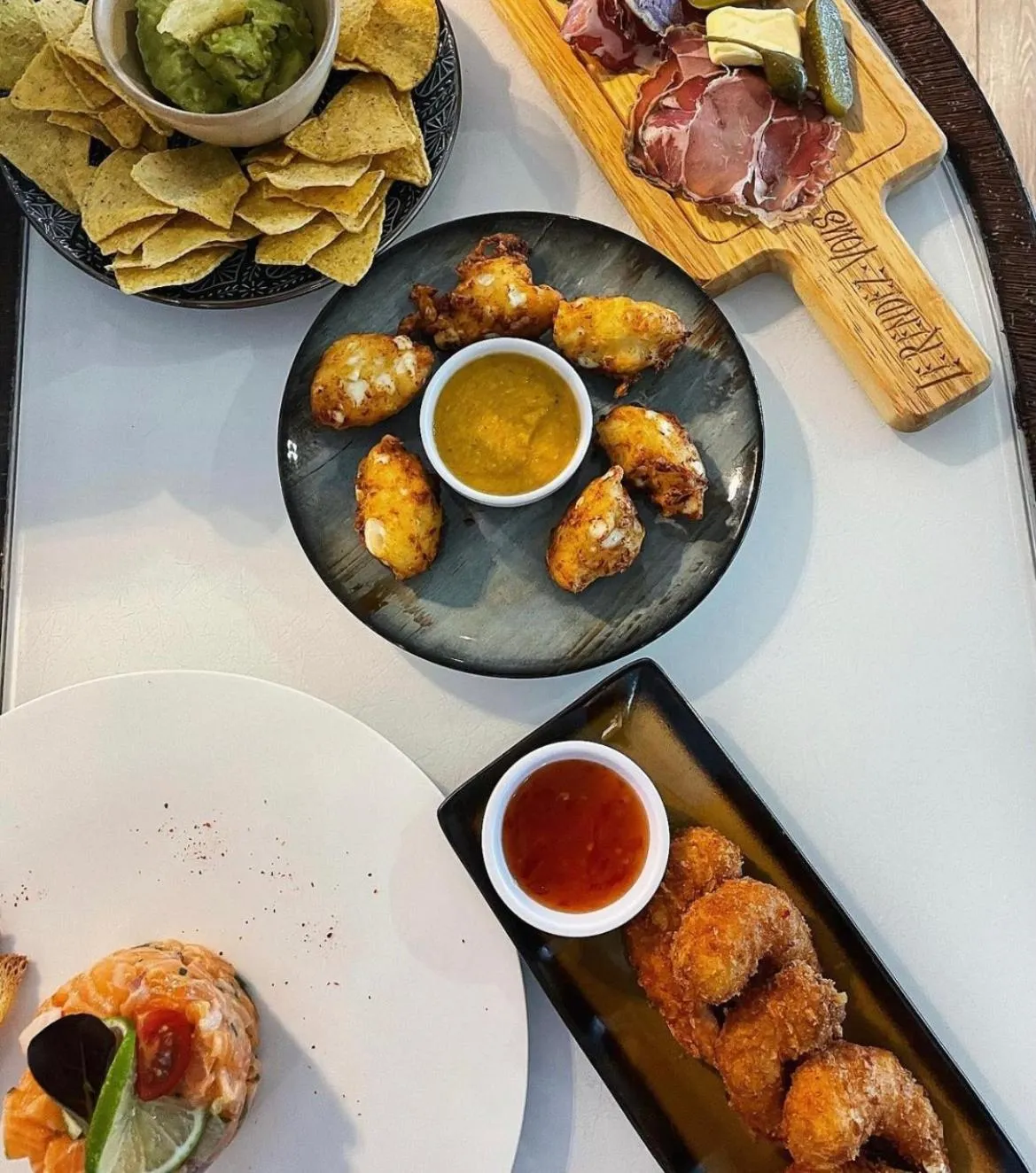 Restaurant/places to eat in L'Escale Côté Sud