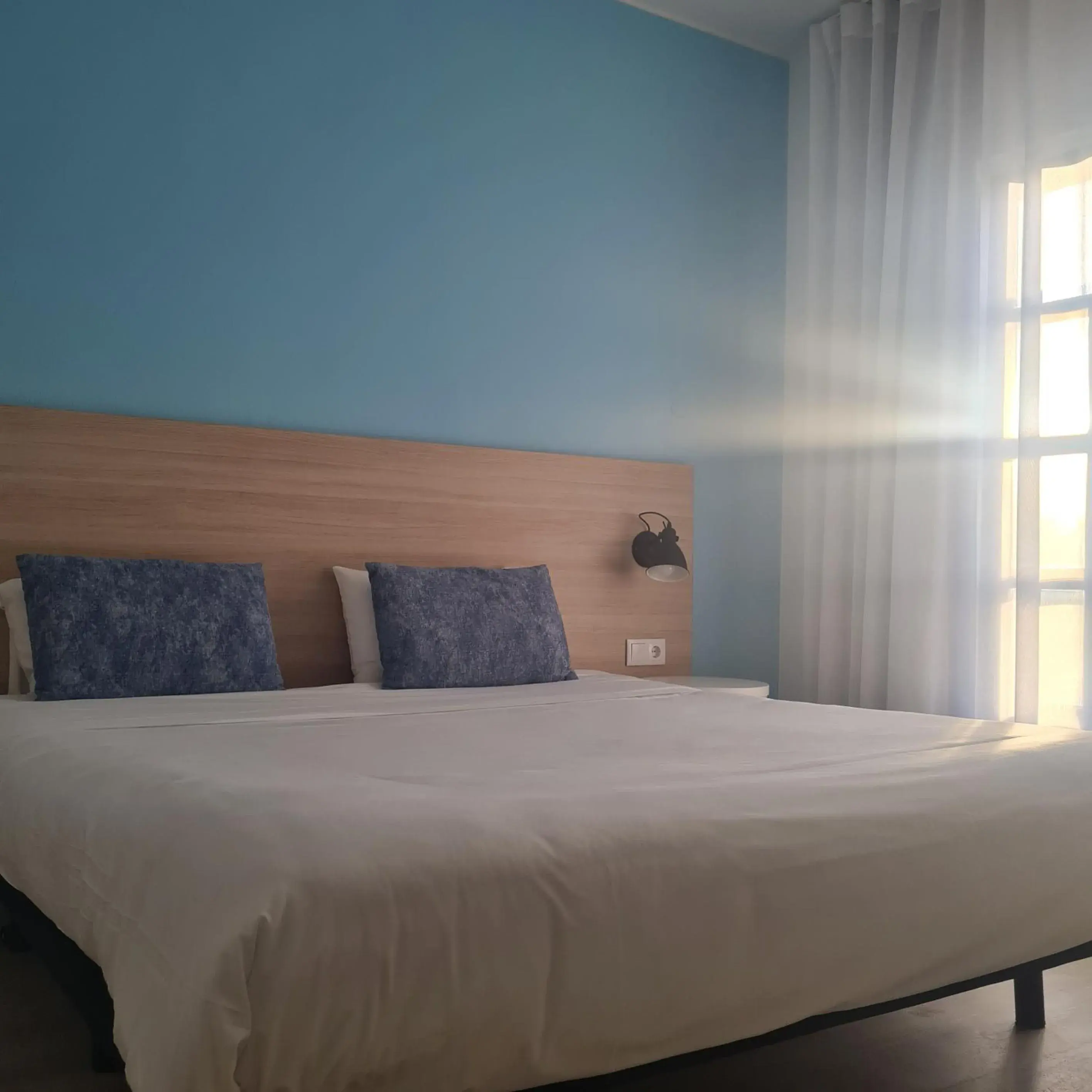 Double or Twin Room with Pool View in Flag Hotel Santarém Double or Twin Room with Pool View in Flag Hotel Santarém