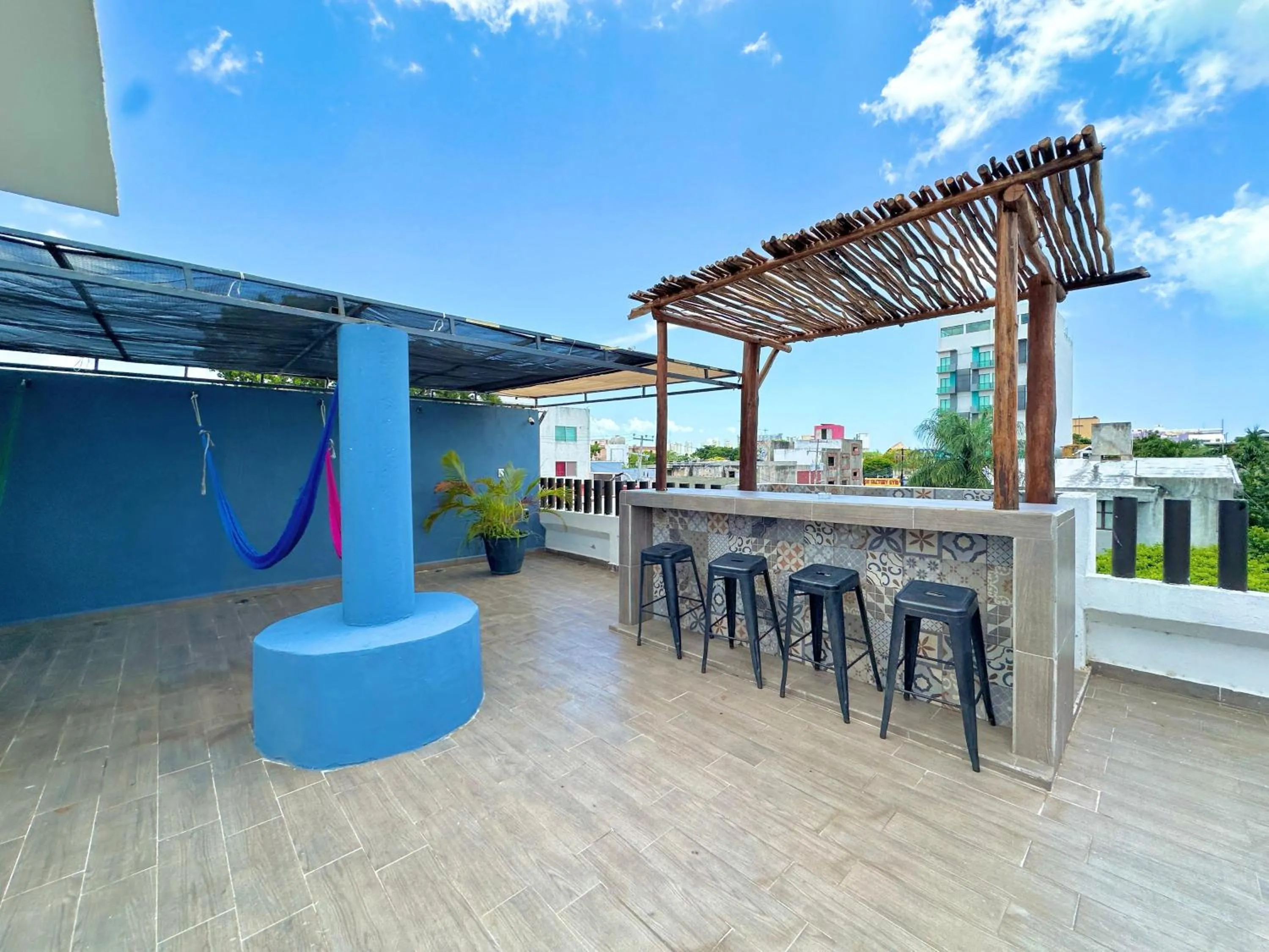 Balcony/Terrace in Coco Suites by Andiani Travel